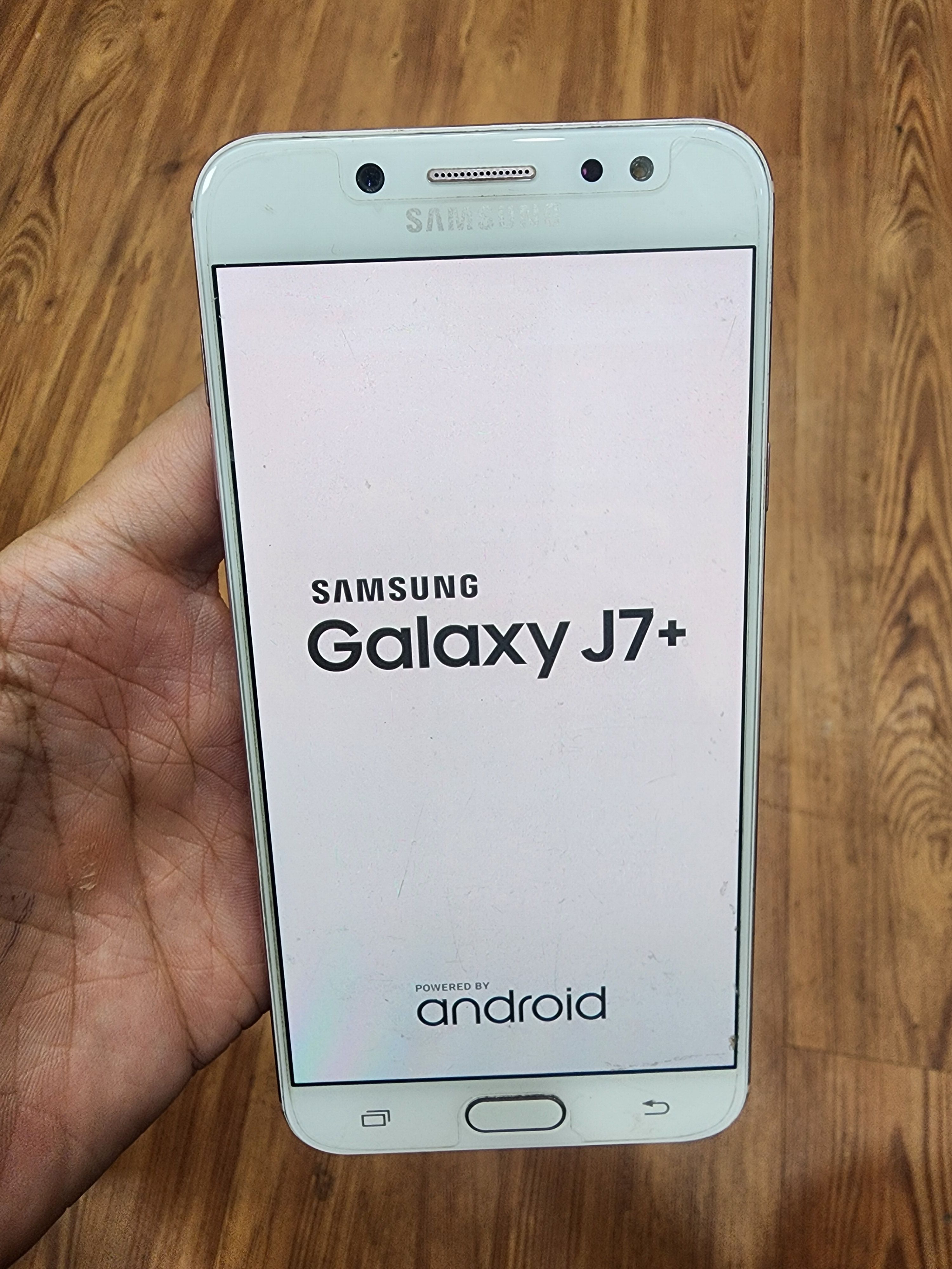 【販售零件機】三星J7+ 沒辦法進系統