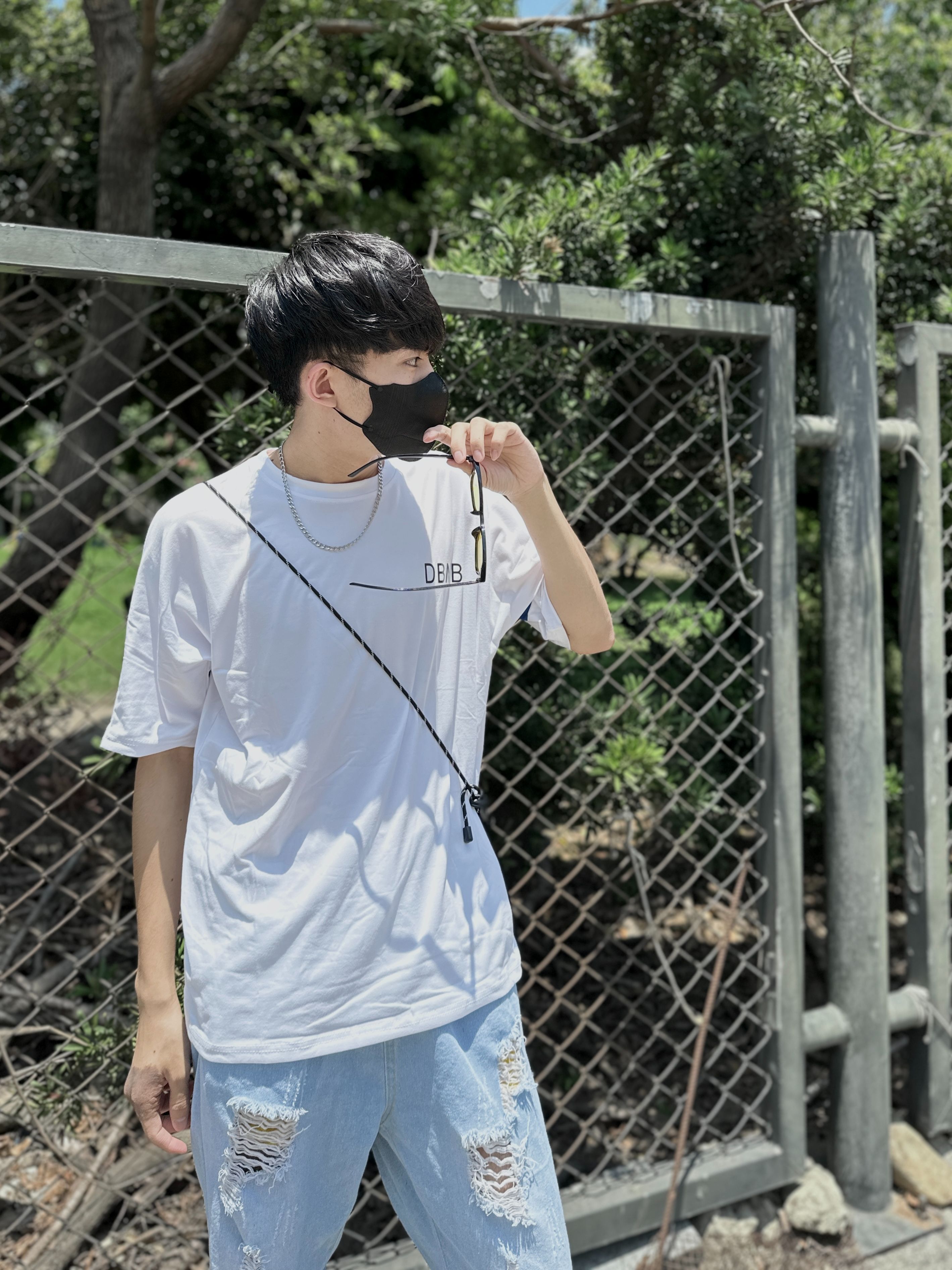 ✨黃帝超限量✨現貨出貨 黃帝御用9D造型口罩 三層 熔噴布 一次性口罩 防塵口罩 防塵 口罩 藍色 黑色 現貨 快速出貨