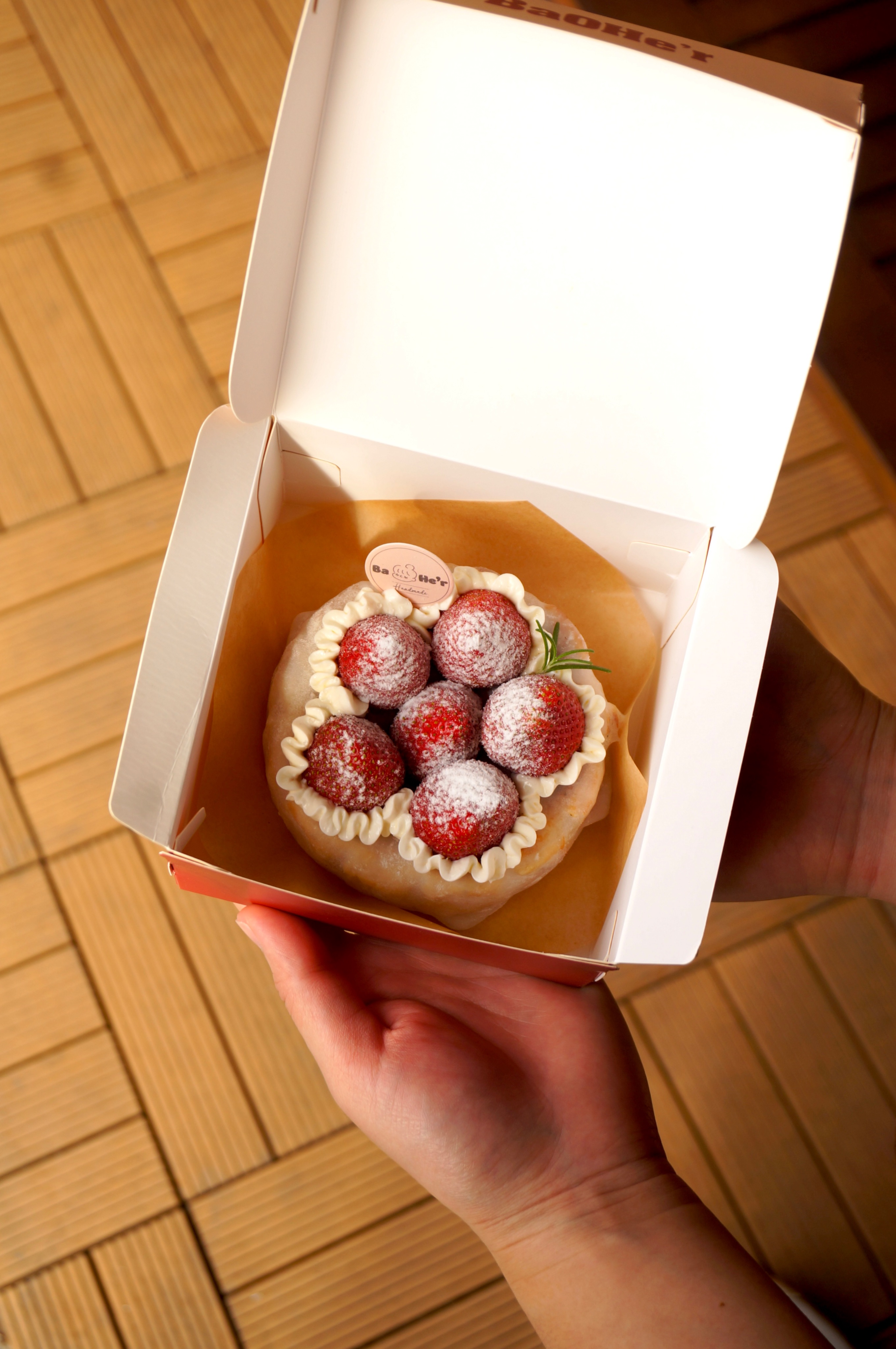 限量草莓馬斯卡邦麻糬半熟莓果巴斯克