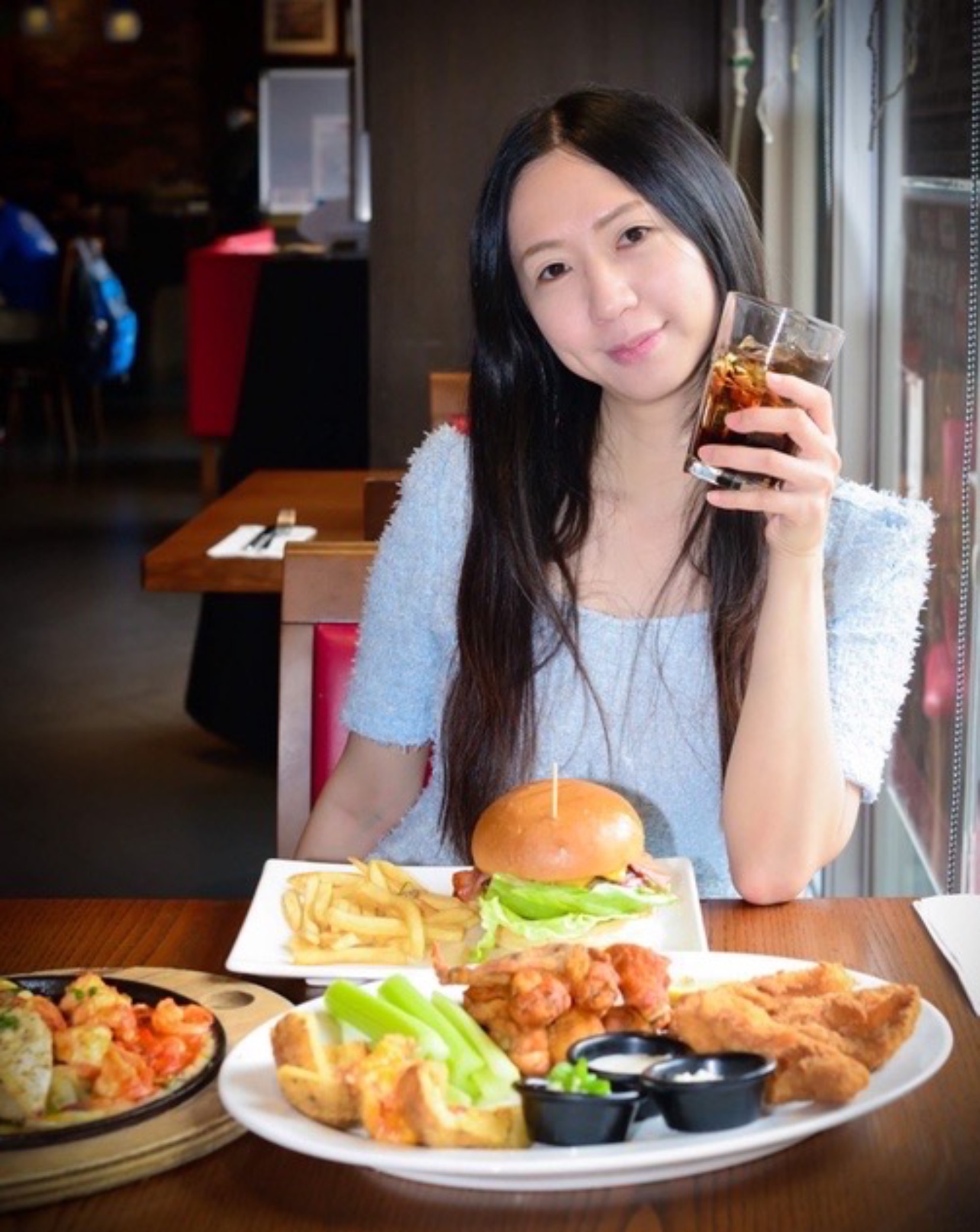 I Beauty 🇰🇷 韓國東大門代購 ✨女神款 網紅款  復古 方領 小香風 短袖連身裙短裙