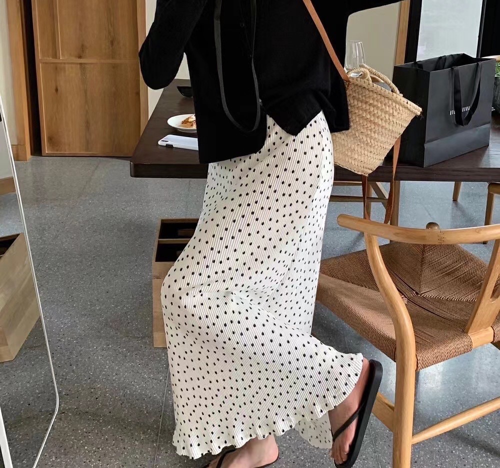 新品-點點百摺魚尾長裙