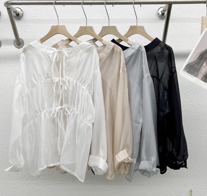 透紗綁帶澎袖上衣