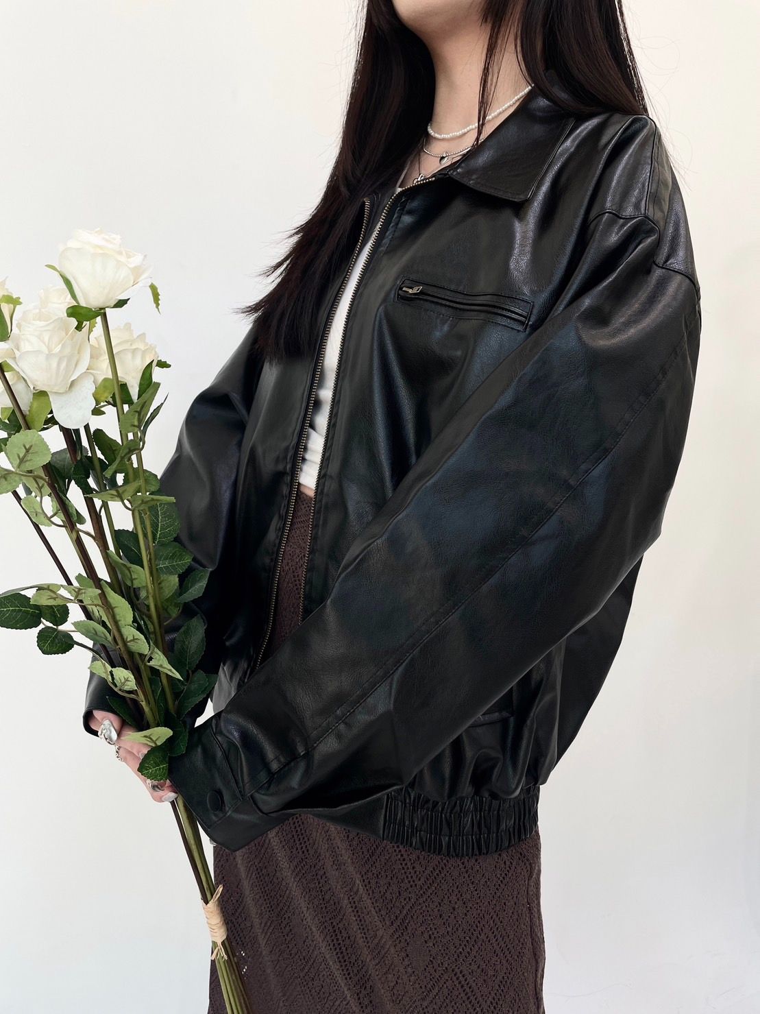 兩個顏色都好看S的韓版皮外......價格超甜!男生都可以穿（中國製）