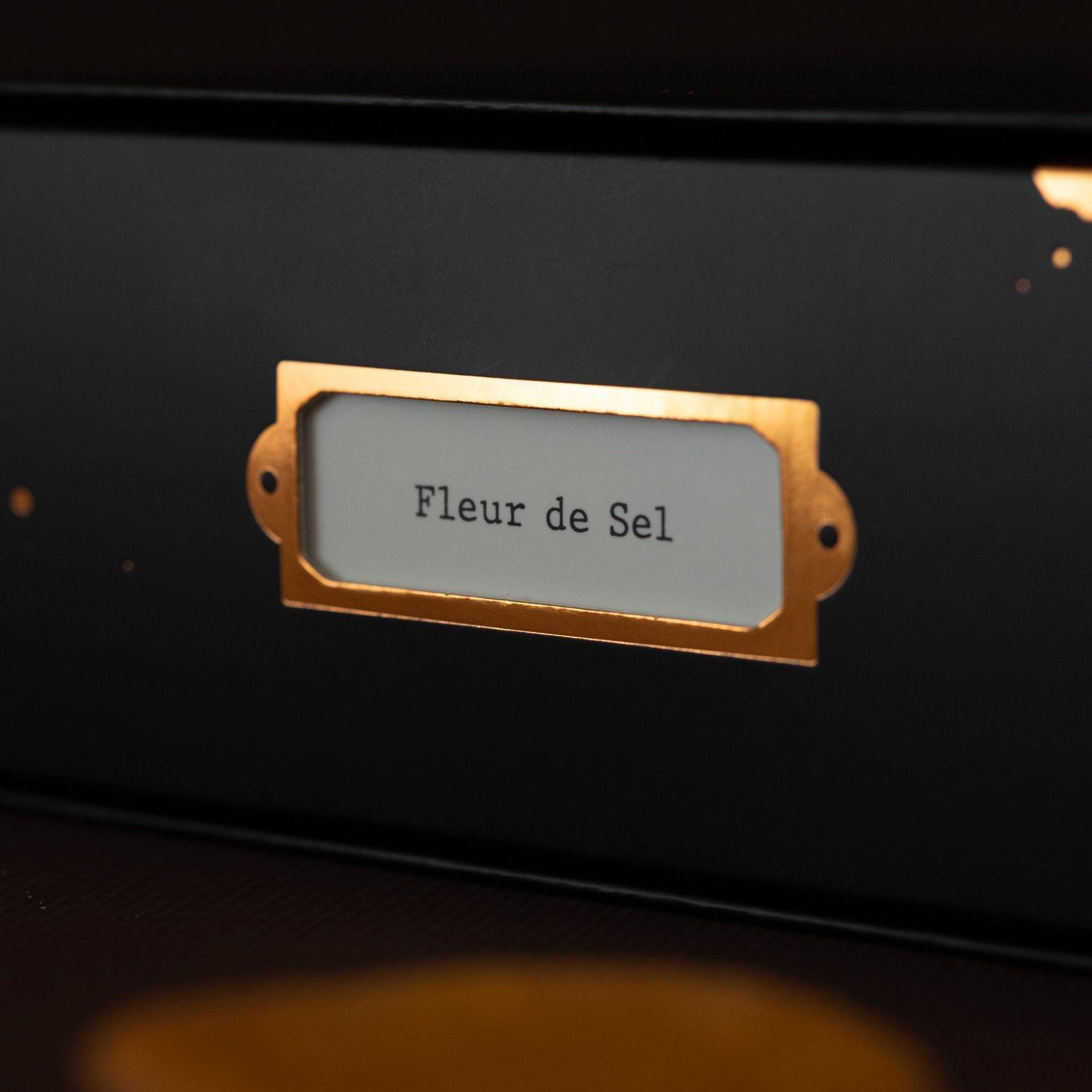 【時甜】《第70號禮盒》鹽之花可可奶霜夾心（一盒10入）