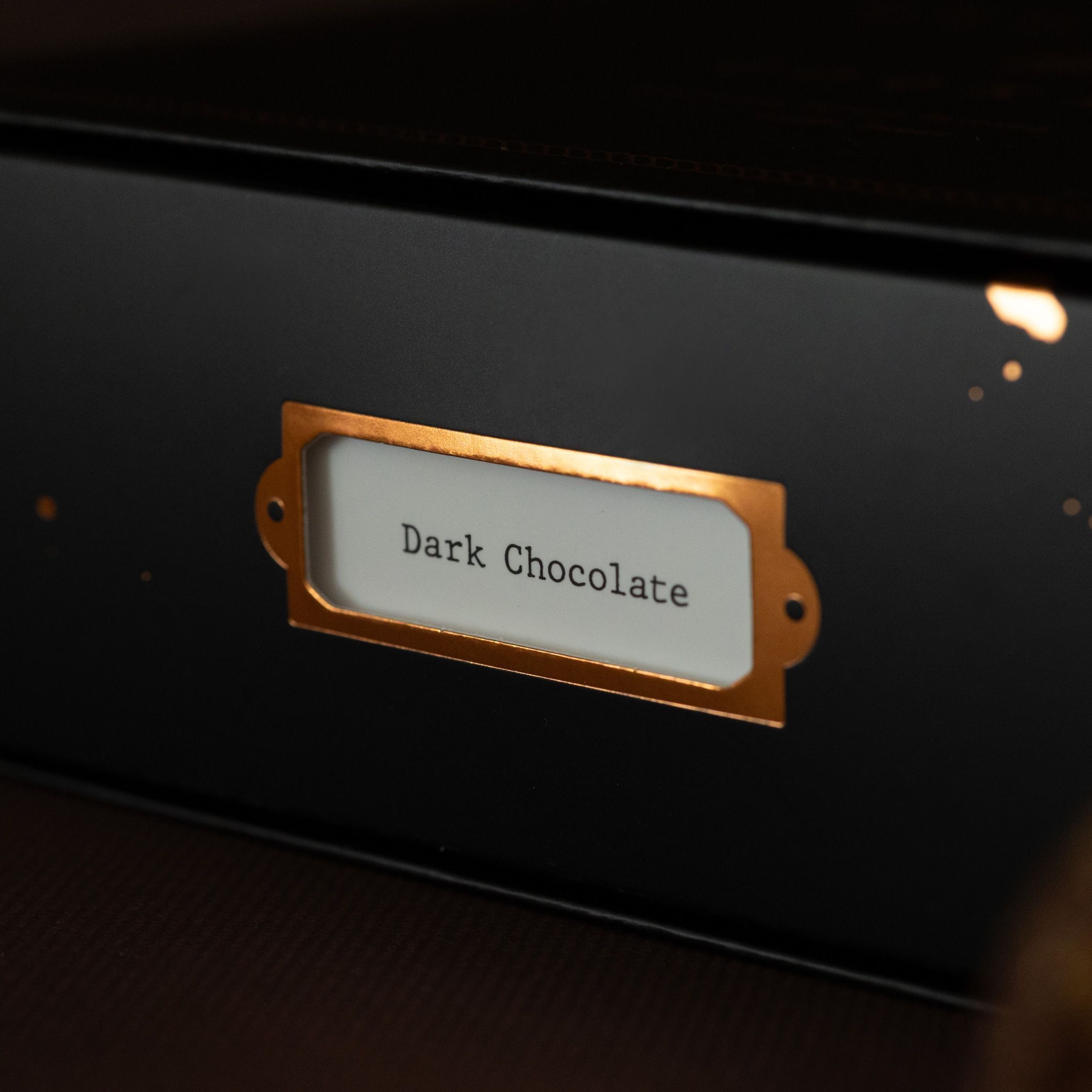 【時甜】《第70號禮盒》黑巧可可奶霜夾心（一盒10入）