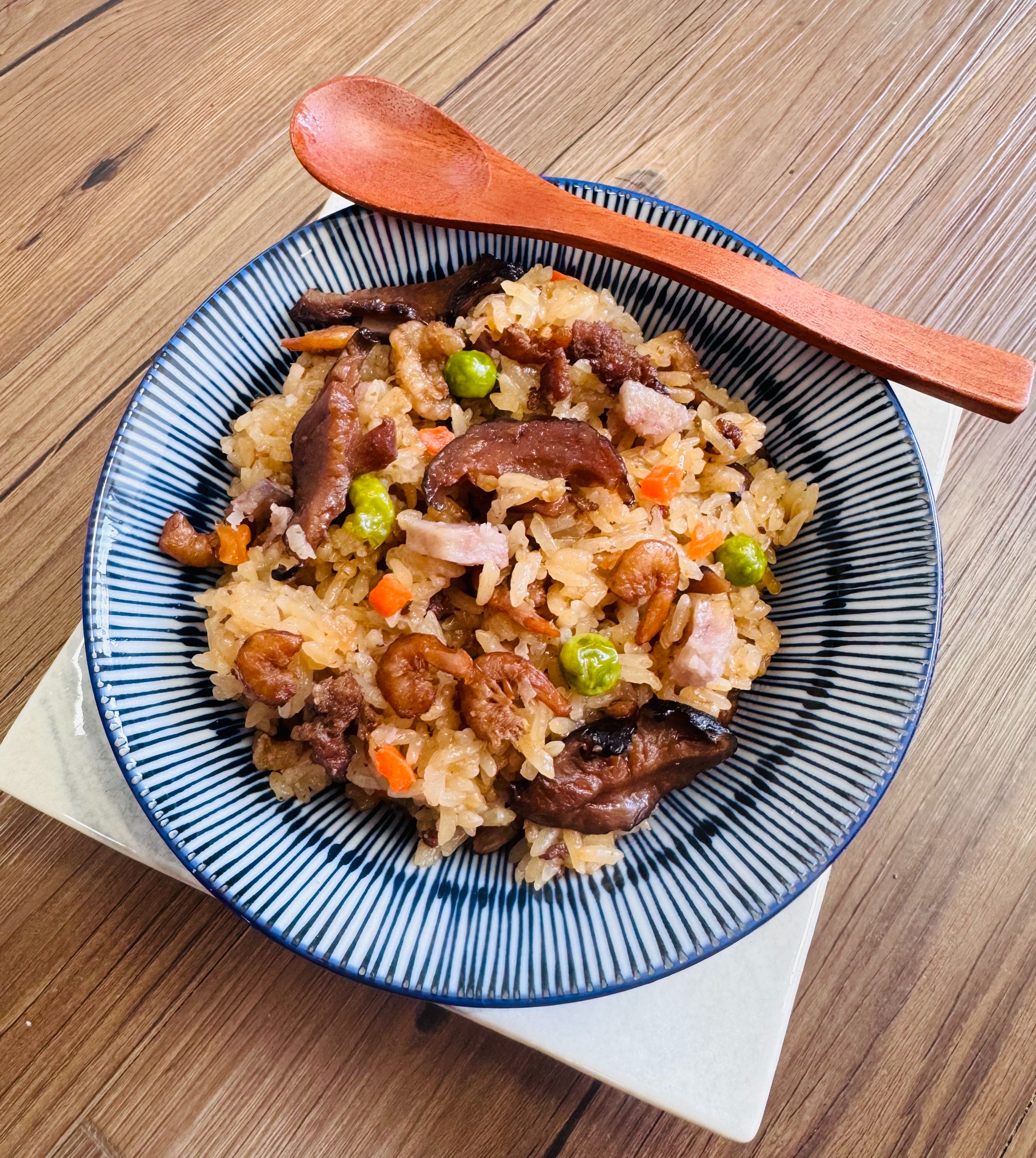 老師傅經典台味油飯