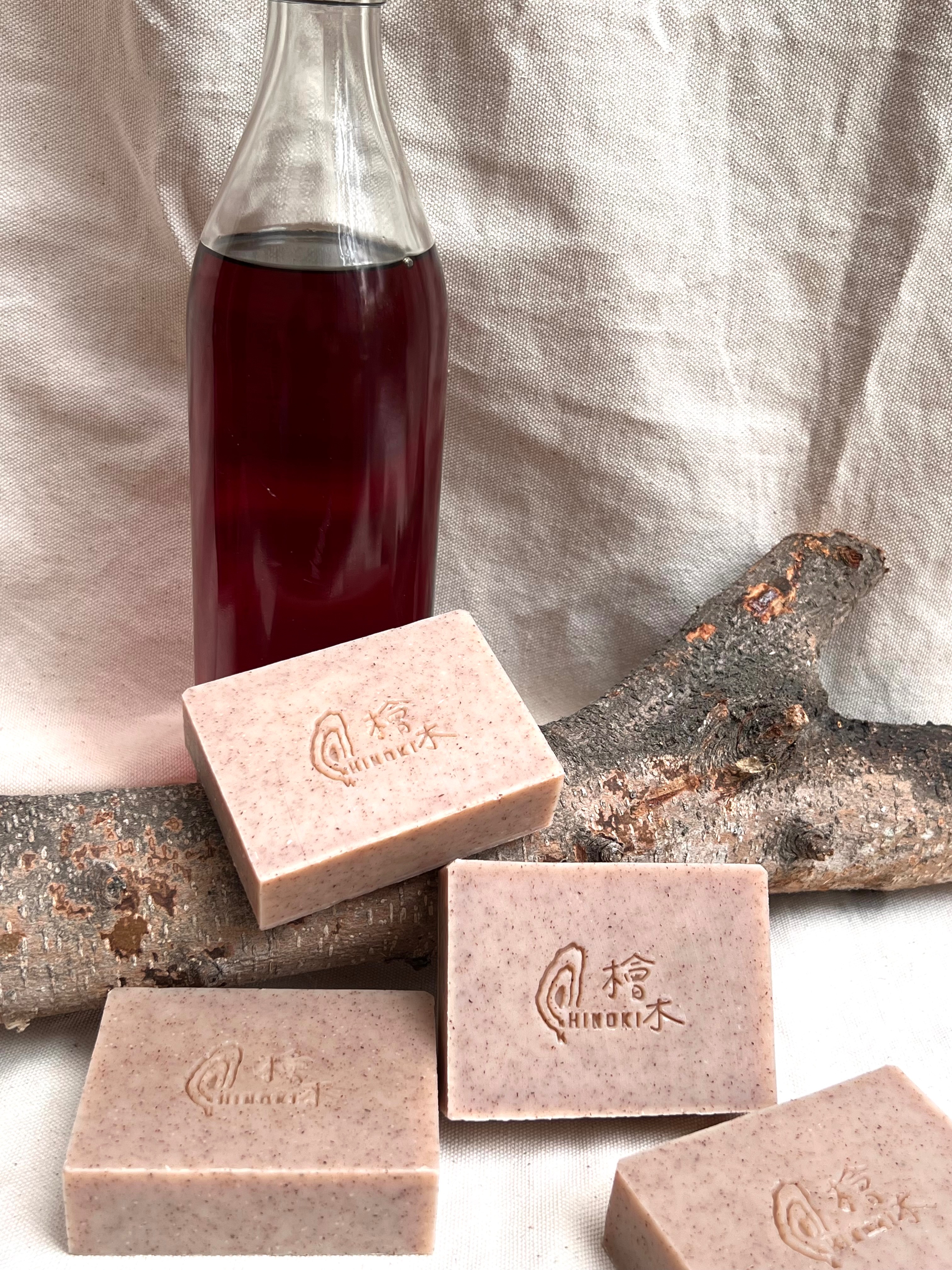 臺灣檜木手工皂｜115g+-10｜1140702製