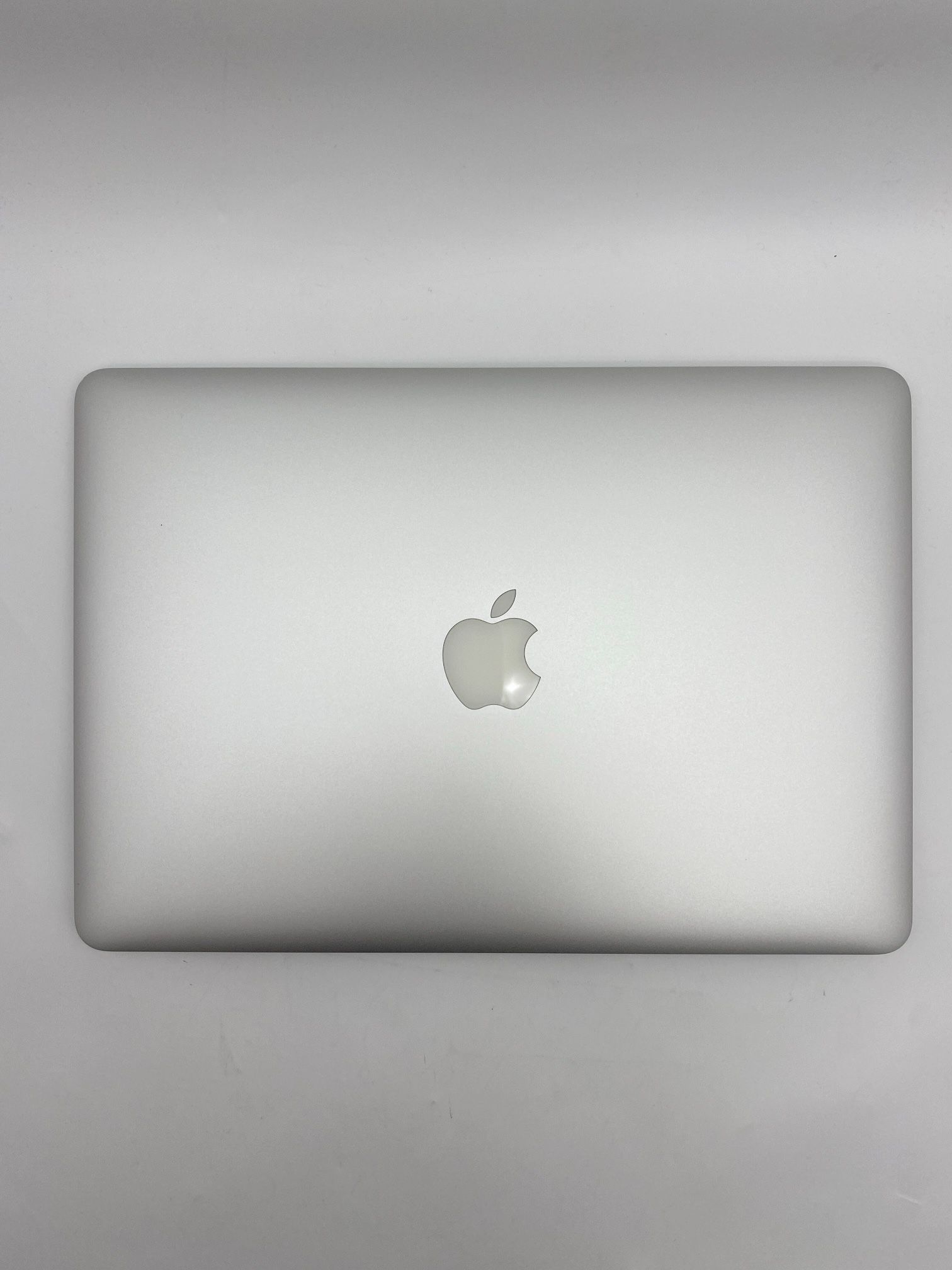 MacBook Air 13＂ Mid 2013 [Core i7-1.7 GHz]