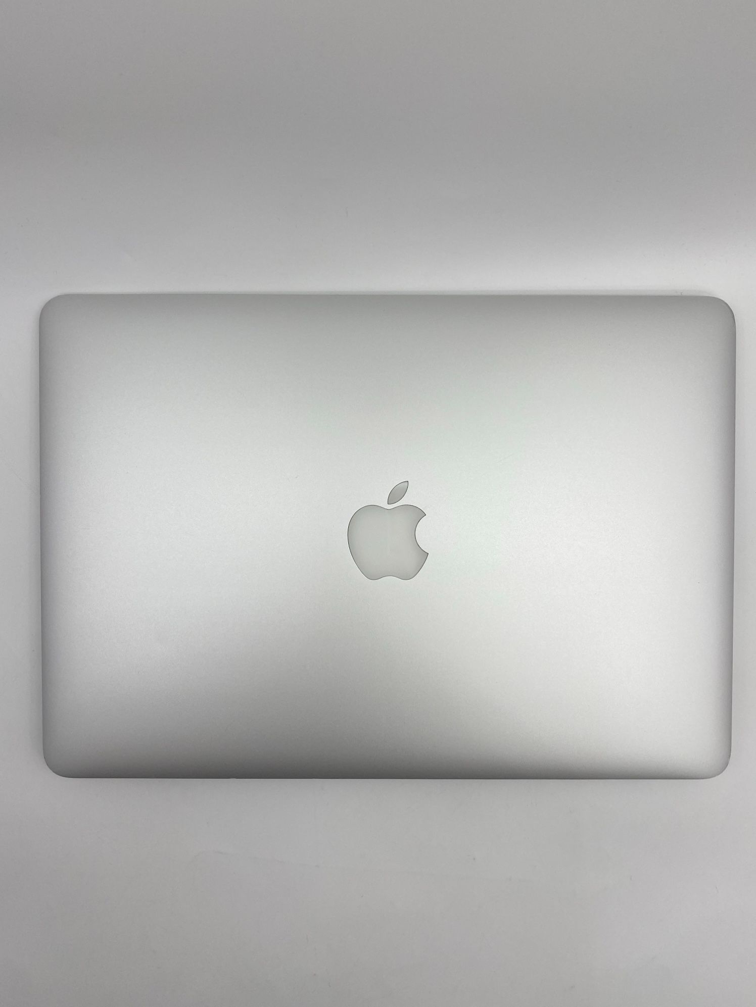 MacBook Air 13＂ Early 2014 [Core i5-1.4 GHz]