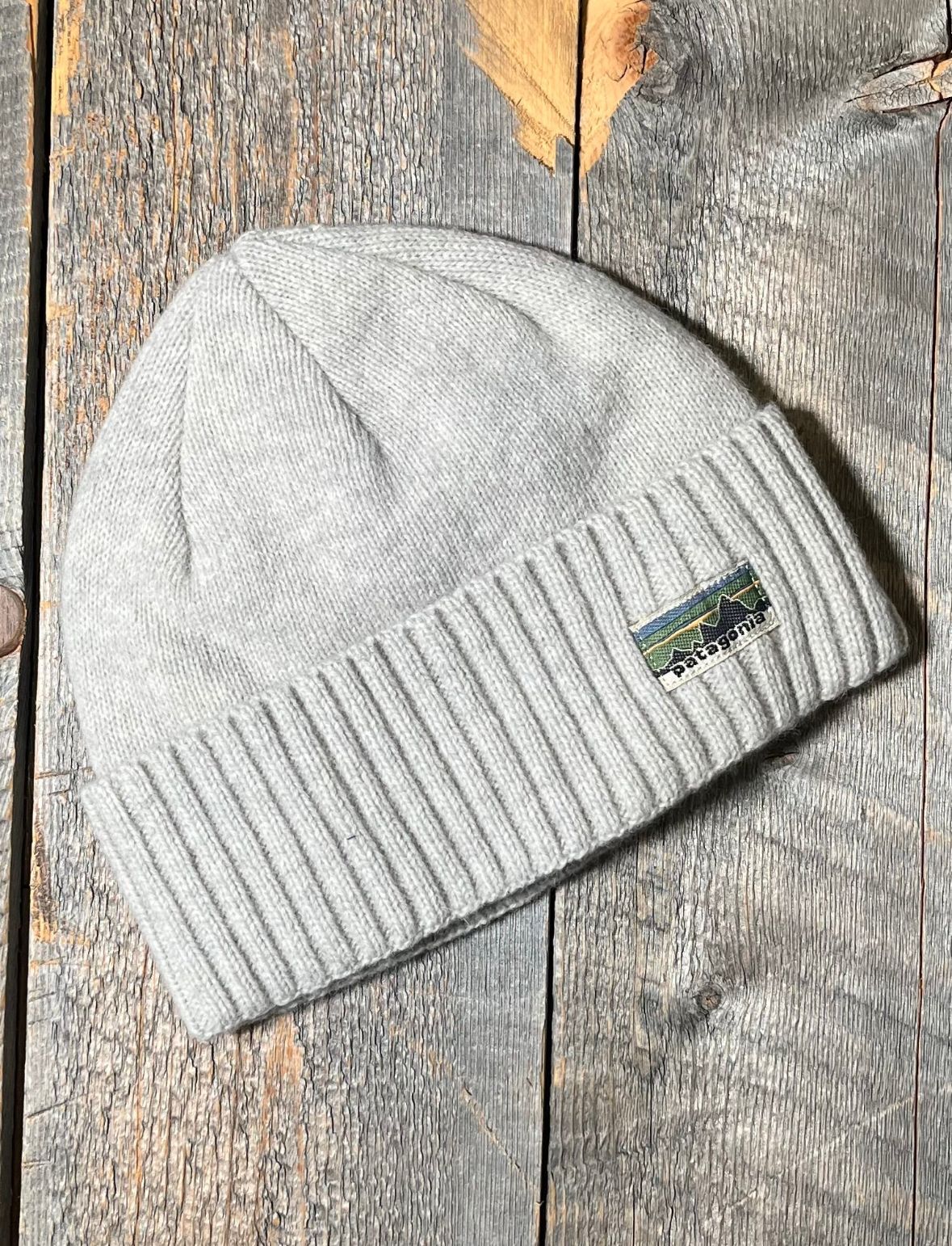 Patagonia Brodeo Beanie 羊毛帽灰白色