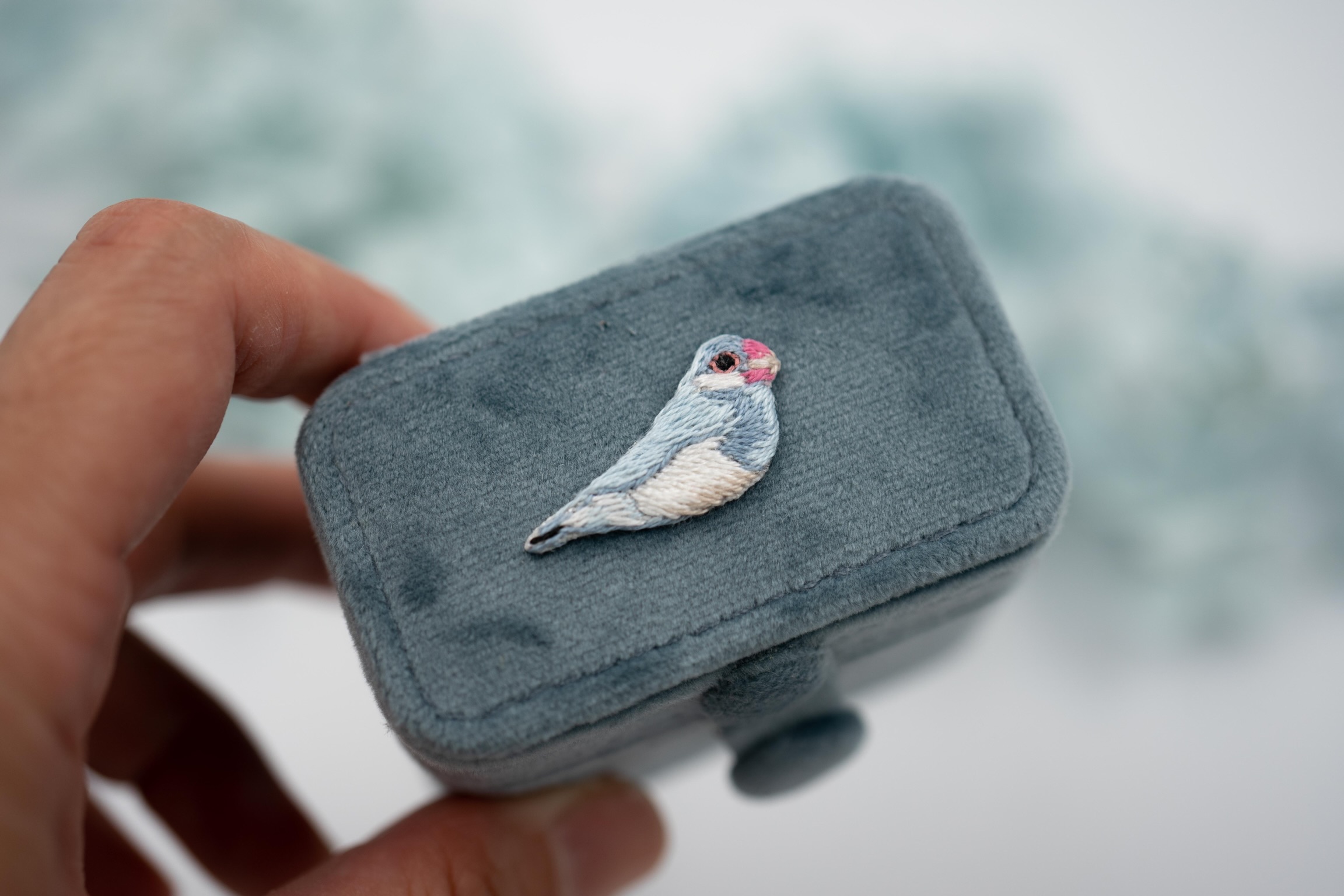 刺繡小鳥旅行飾品盒