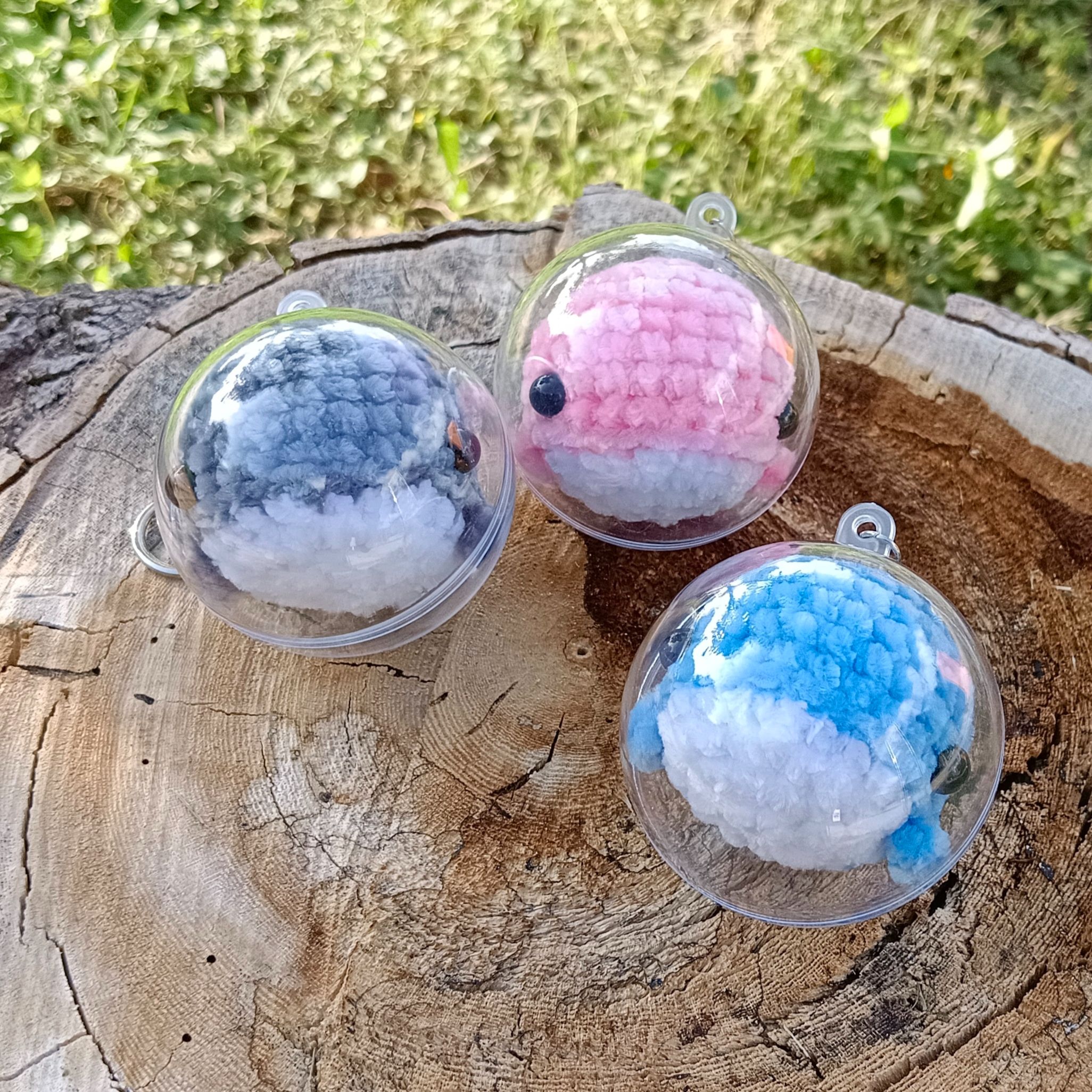 壓克力球大鯨魚吊飾🐋