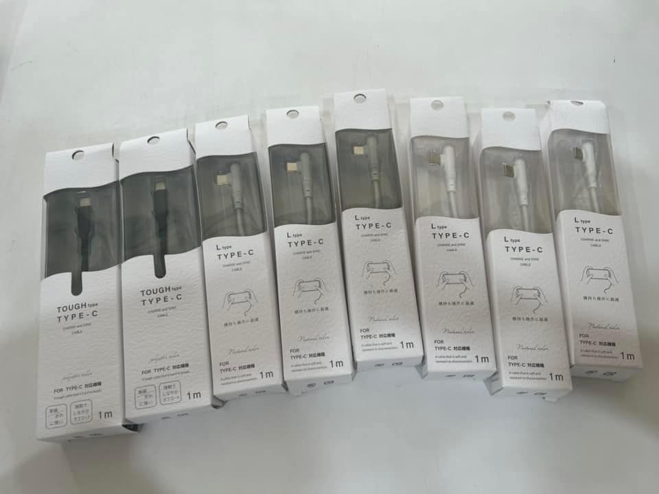 日本-3coins充電線（typeC）顏色隨機