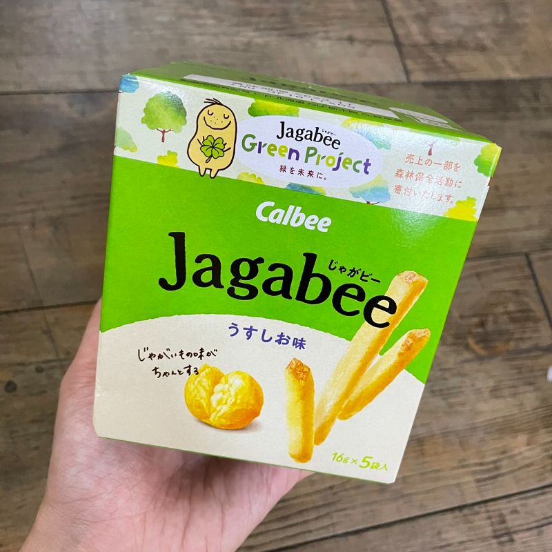 日本 Calbee Jagabee 卡樂比薯條 奶油醬油/鹽味