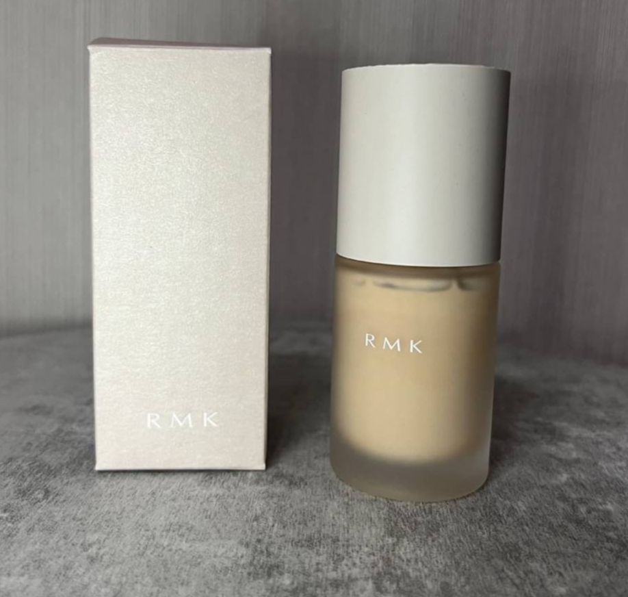 日本 RMK 完美無瑕粉底液 30ml #101