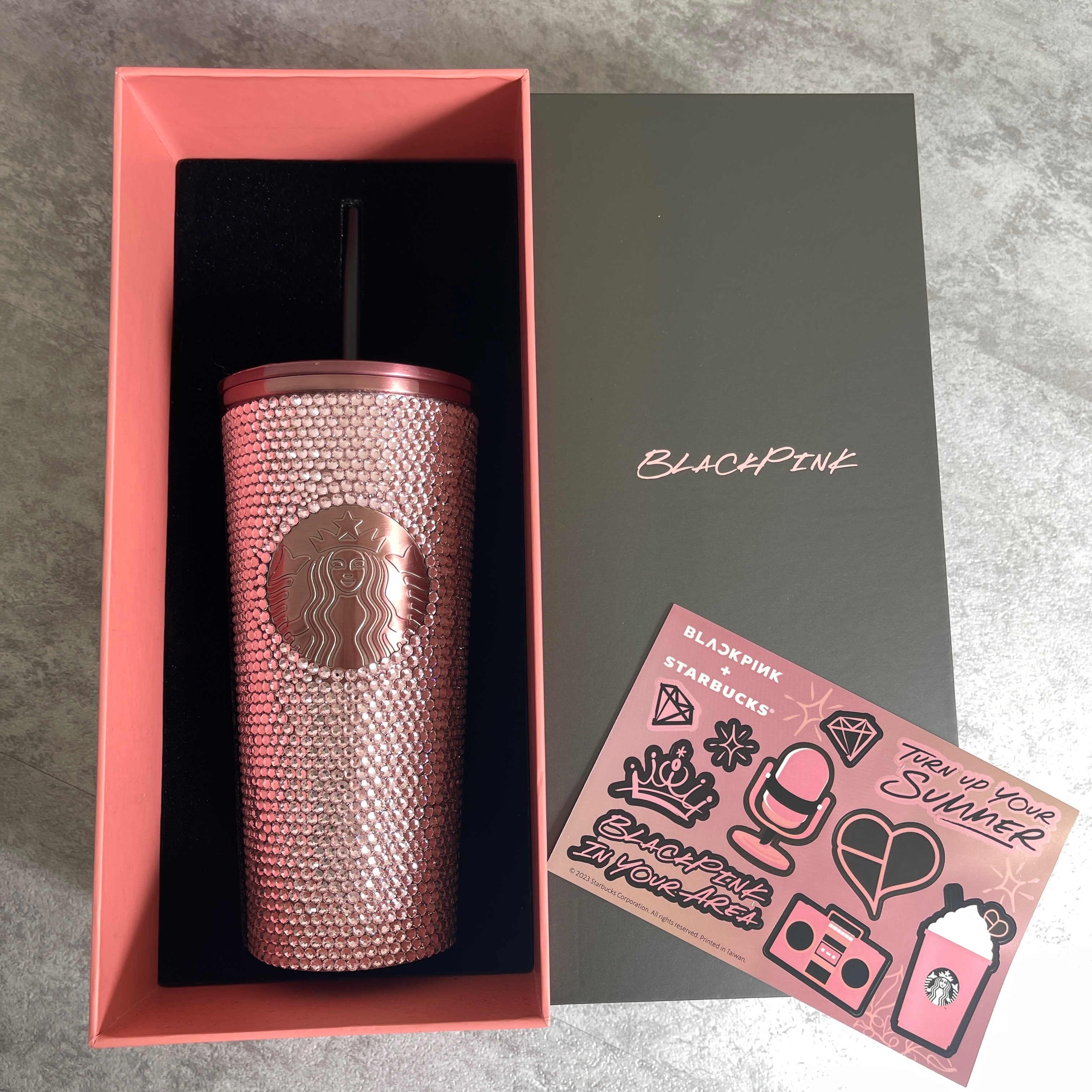 BLACKPINK 聯名限量貼紙