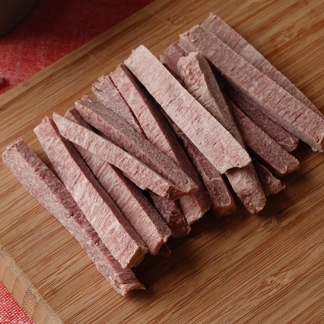 新鮮台灣牛肉＿手切牛肉條凍乾