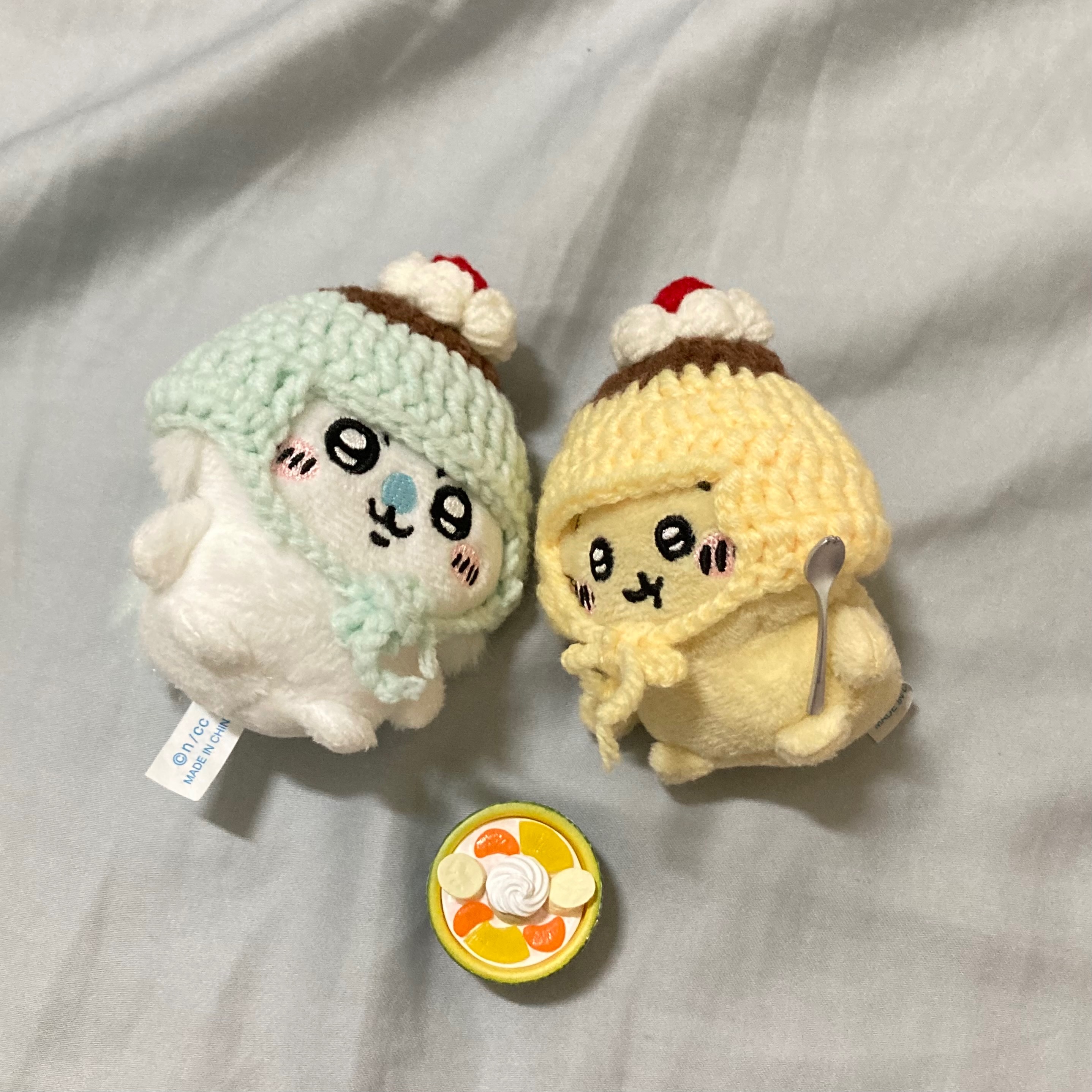 吉伊卡哇坐姿扭蛋頭套