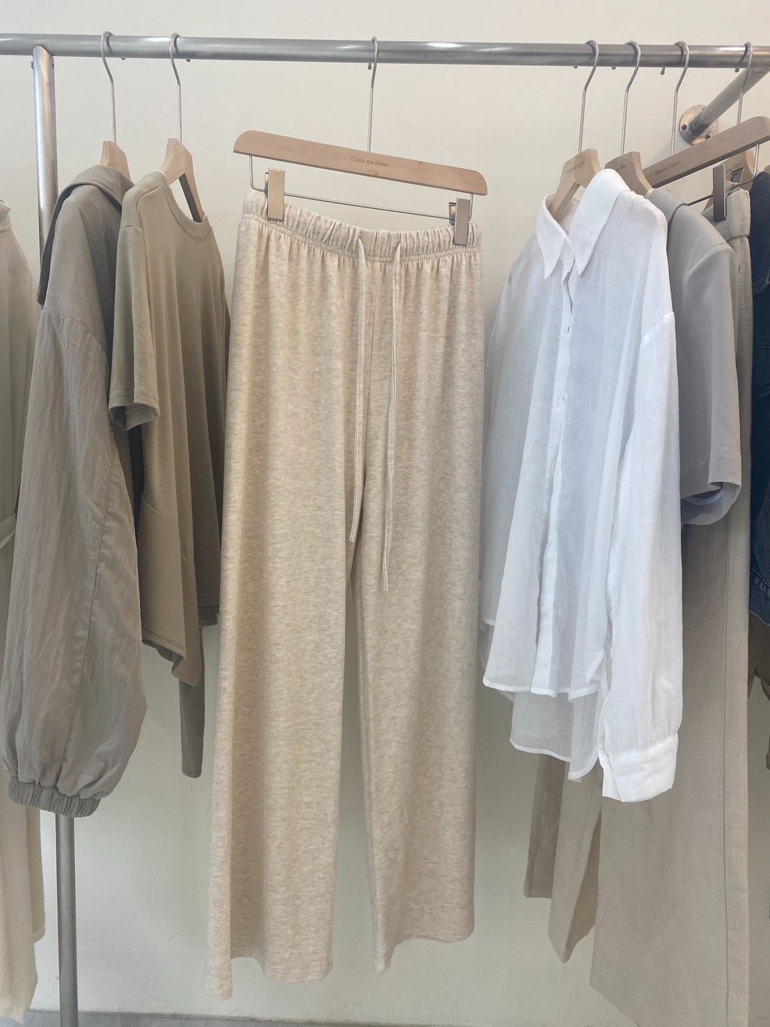 質感落地褲（可以穿到M-XL）