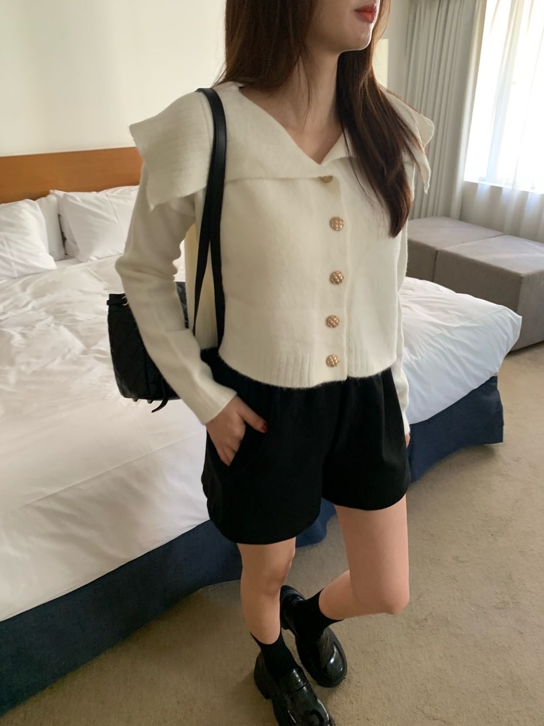 翻領麵包釦針織上衣