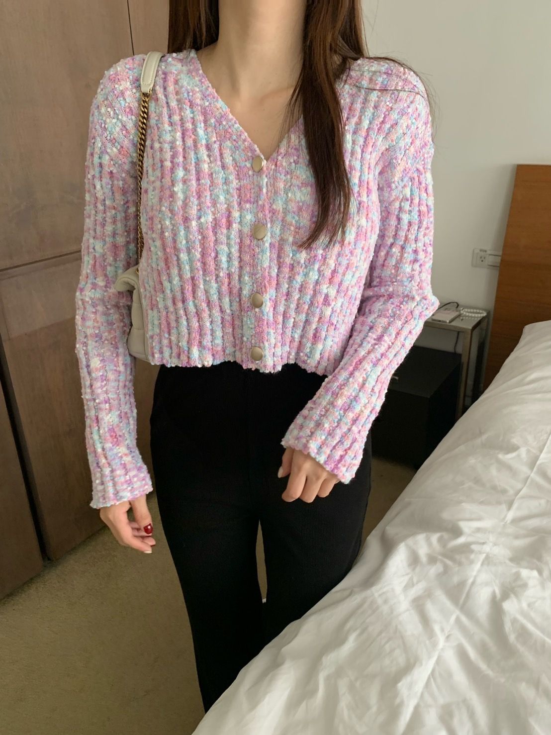 彩虹跳跳糖針織上衣