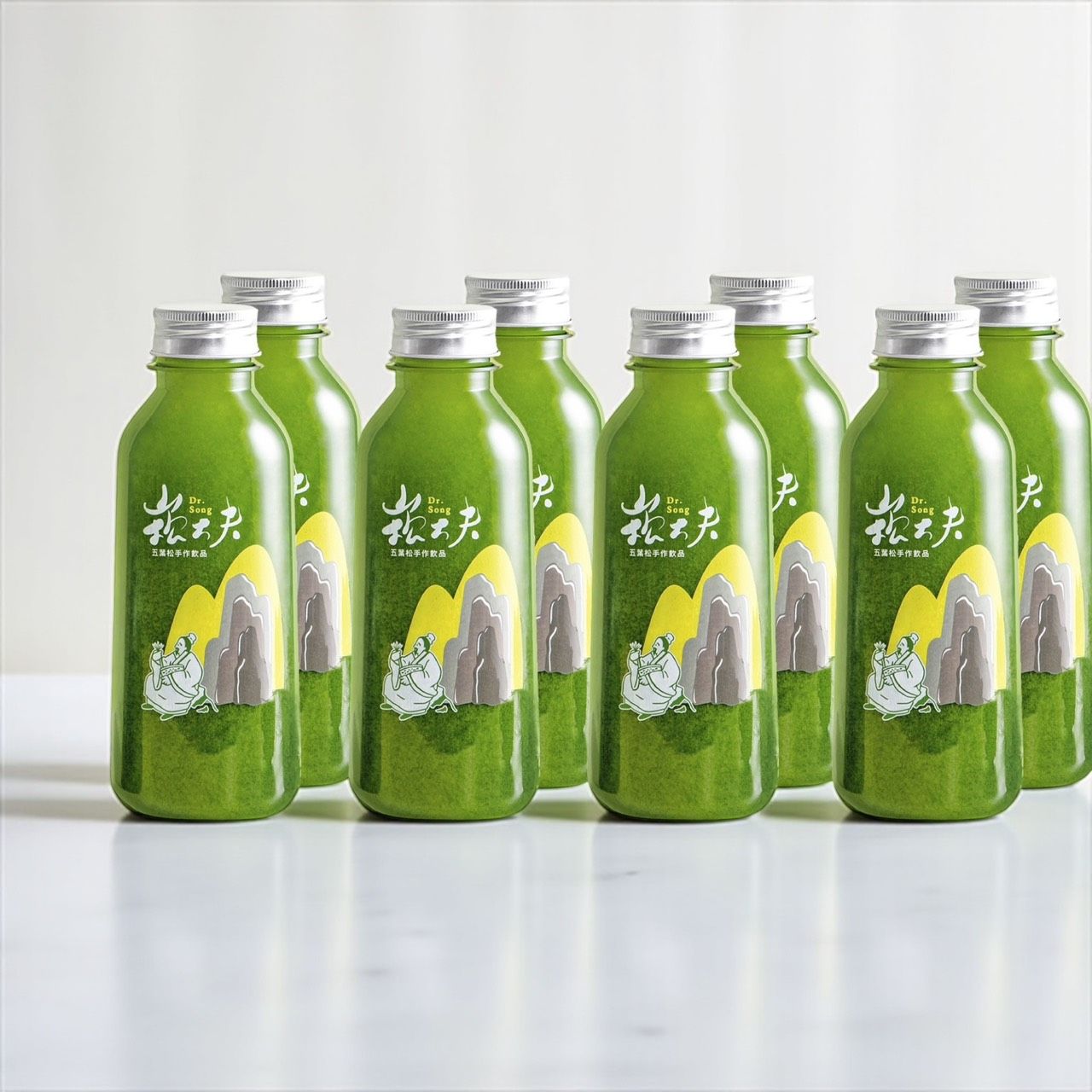 五葉松汁森林飲8組優惠組-自然清新感覺在森林漫步（蘋果 /檸檬/鳳梨三種口味）