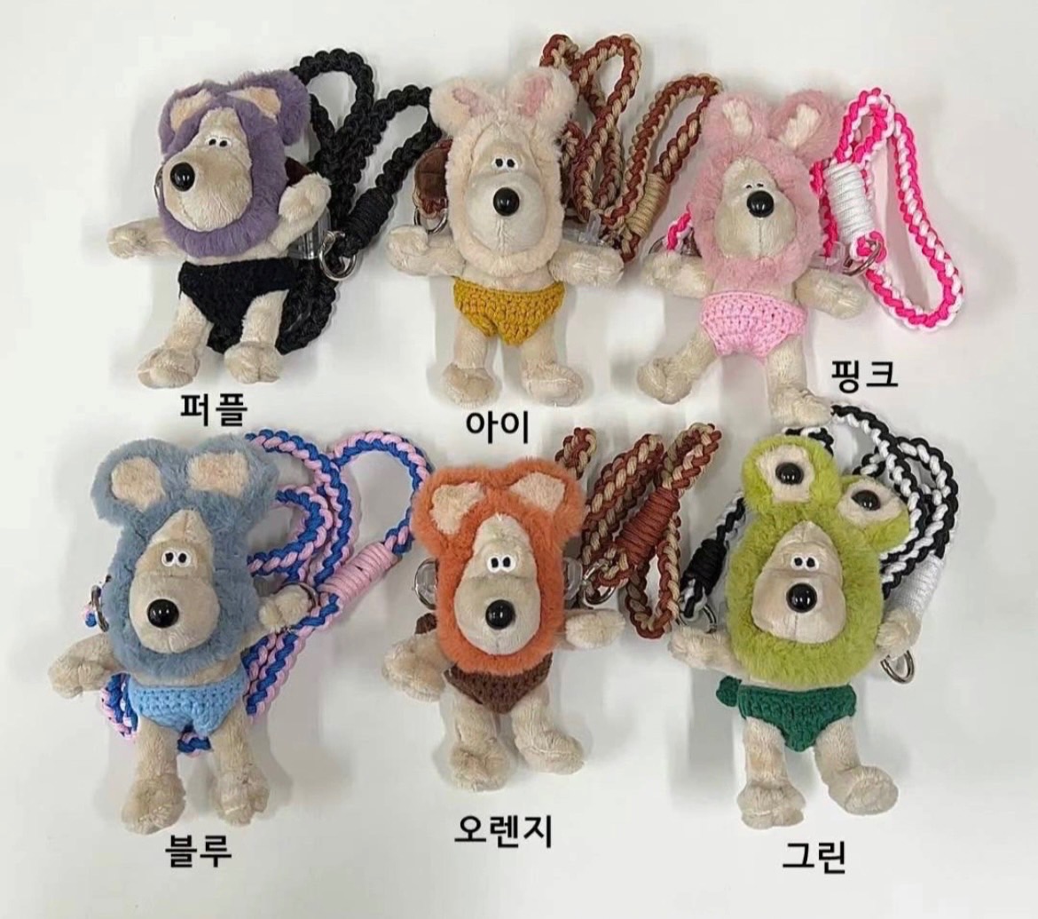 #正韓代購！快樂秘密💫多巴胺毛絨小狗手機夾+掛繩（預購）（不可使用哀居折扣金）