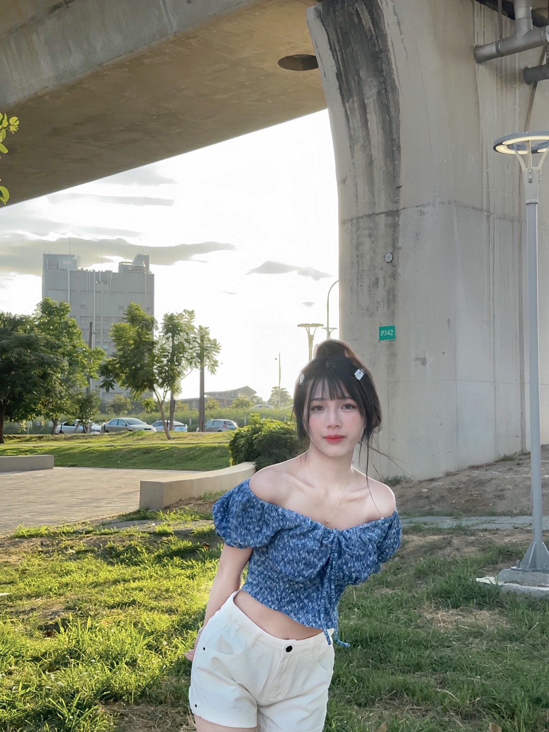 法式復古感甜美一字領💙