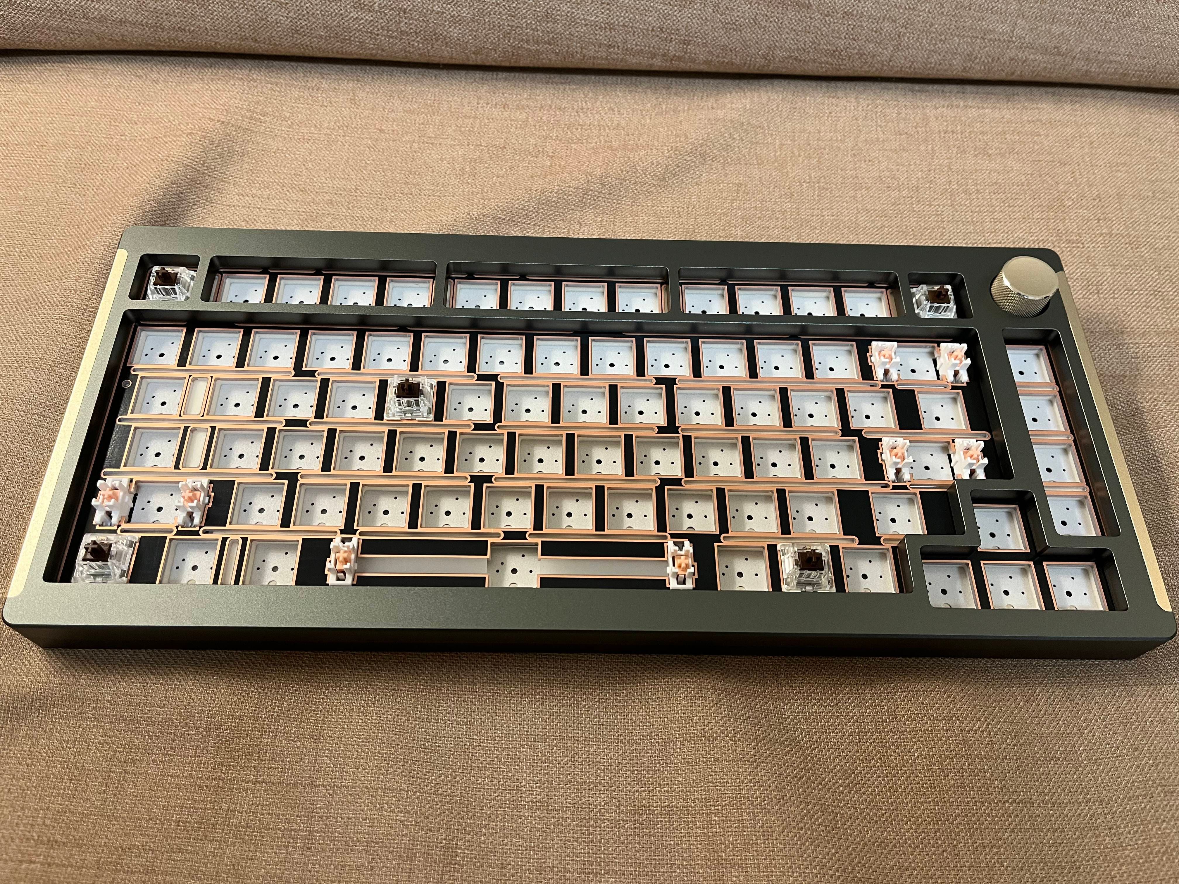 [鍵盤] 魔咖 6075PRO 鋁坨坨 暮雲黑 三模 RGB 套件