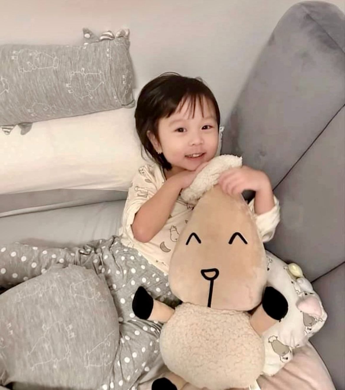 抱抱羊 短袖包屁衣套裝