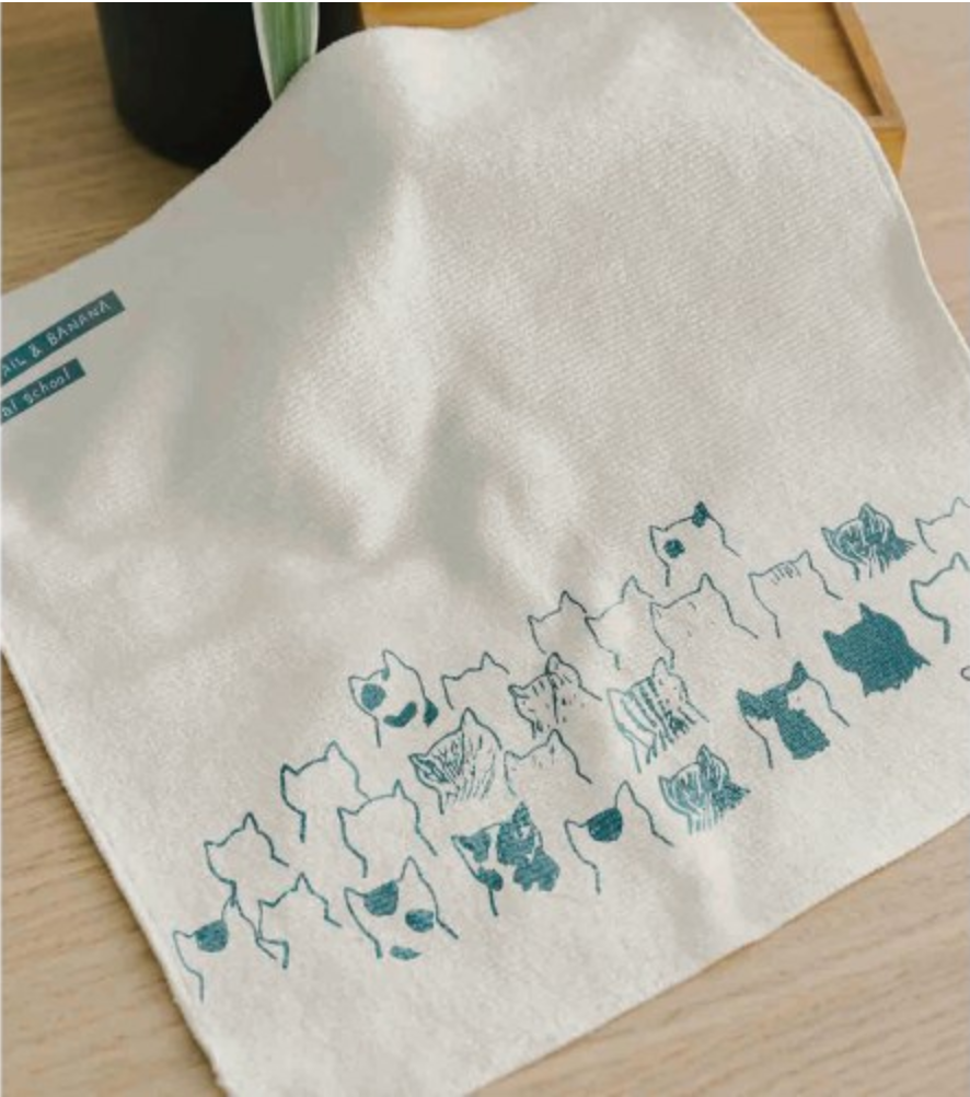 友愛一起｜插畫手帕