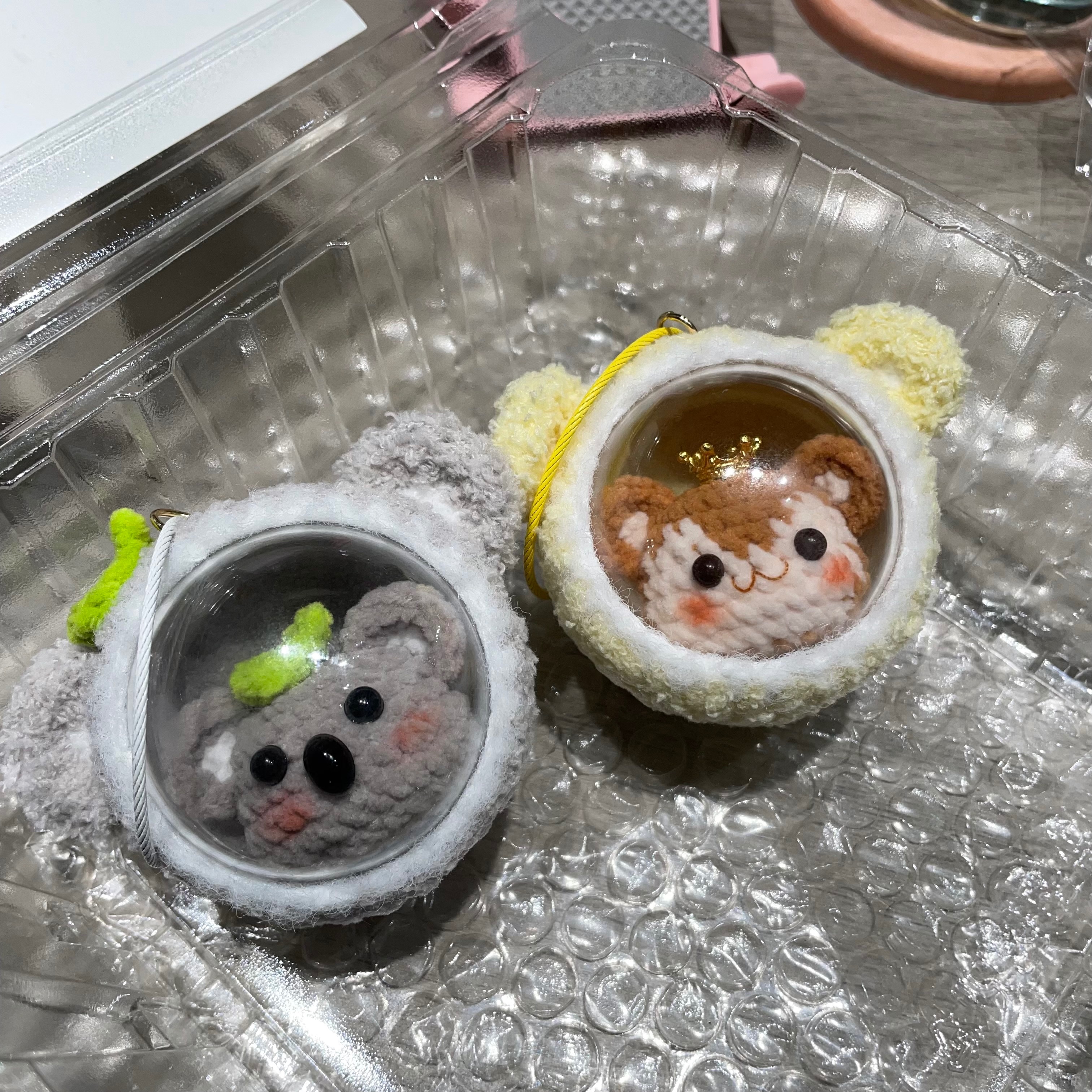 Handmade 太空艙動物吊飾
