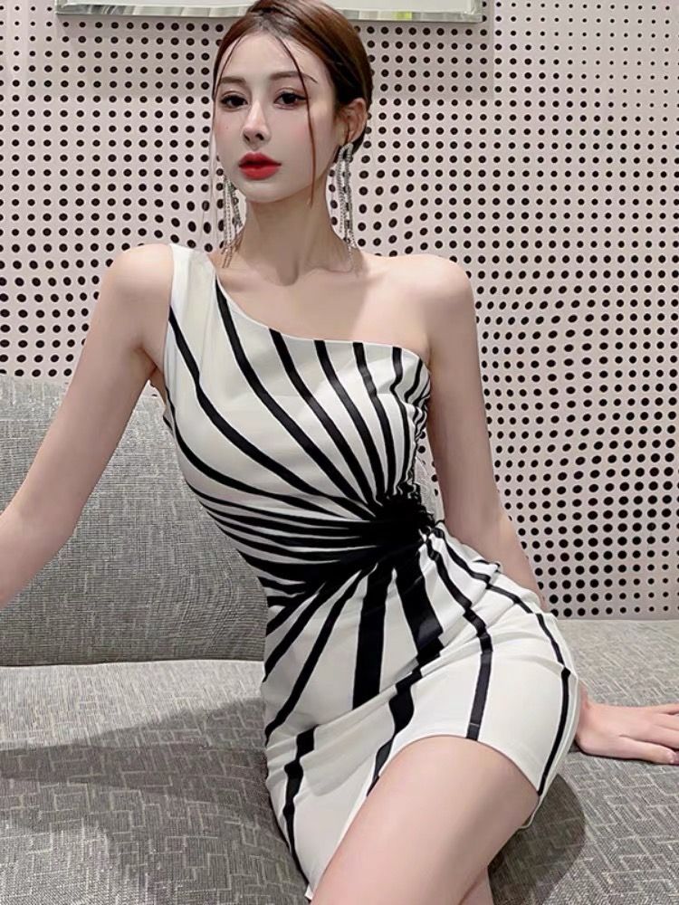 線條設計款短洋