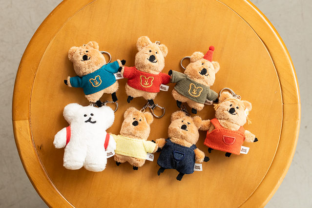 部分現貨 Quokka in School Flat fur keyring