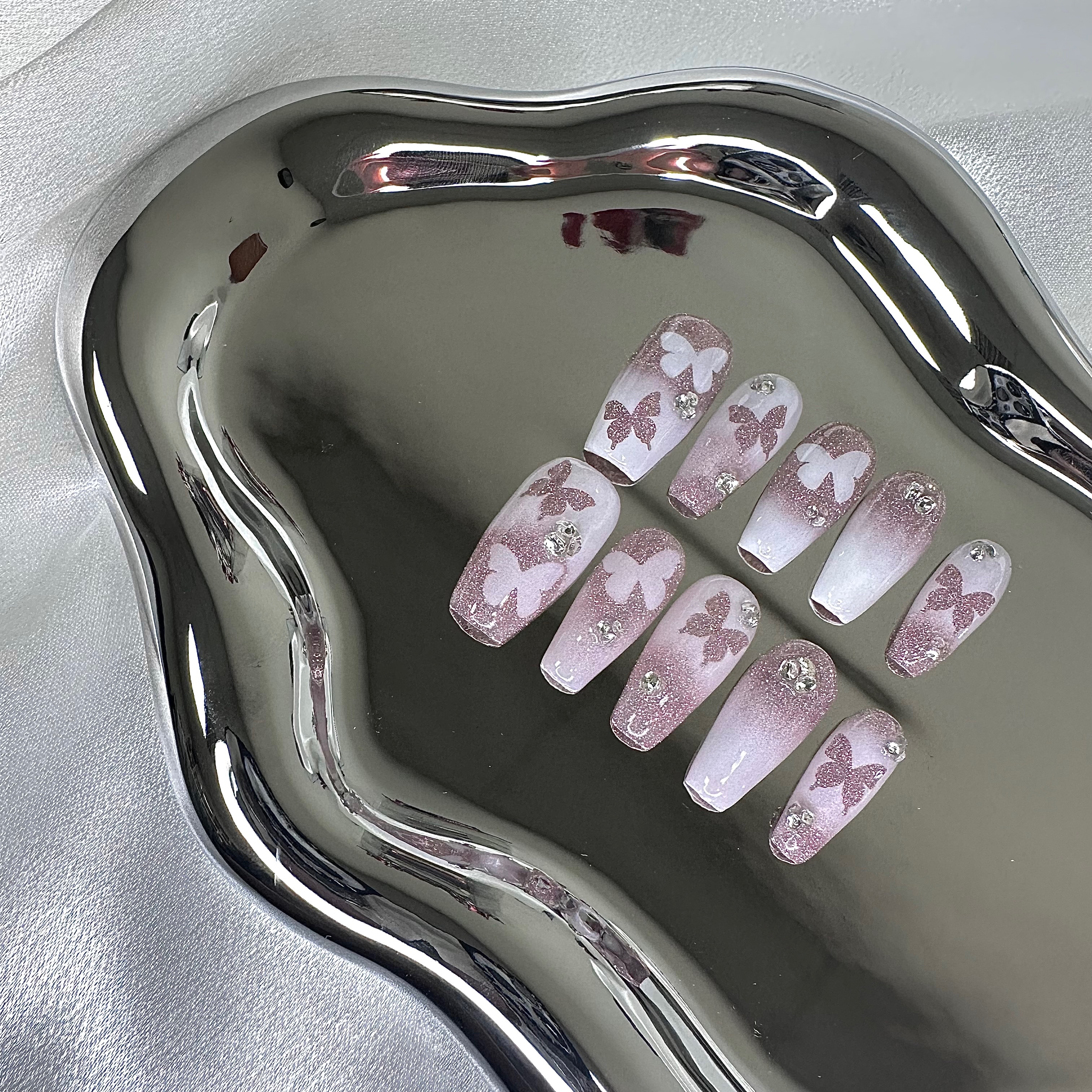 （現貨）鏤空蝴蝶爆閃美甲M號