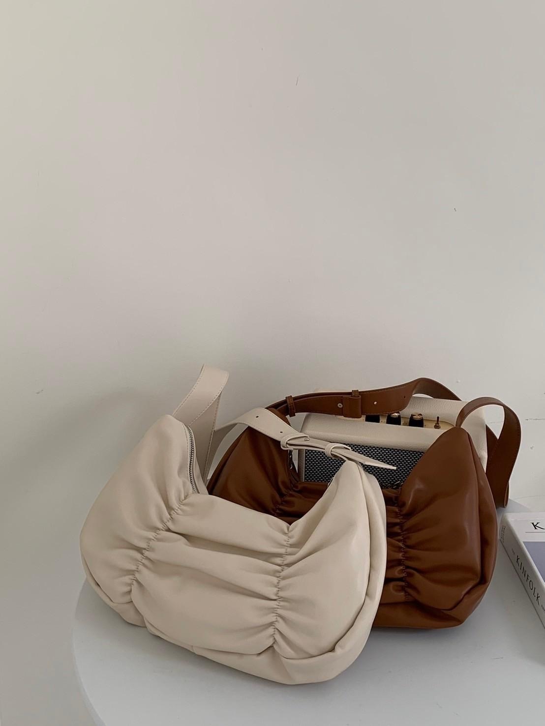 choose｜選品 簡約抓皺半月包