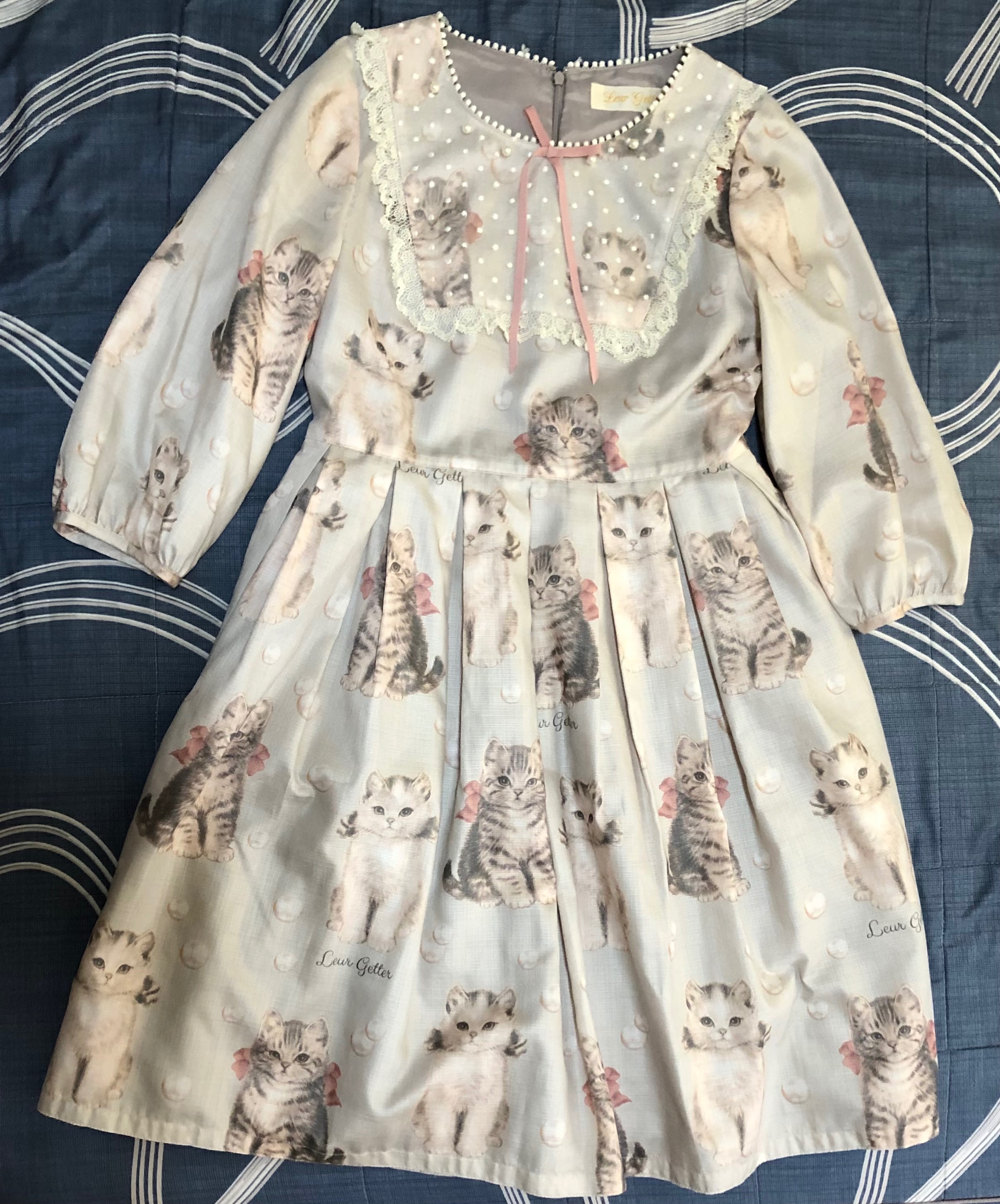 Leur Getter-Feminine Cat OP