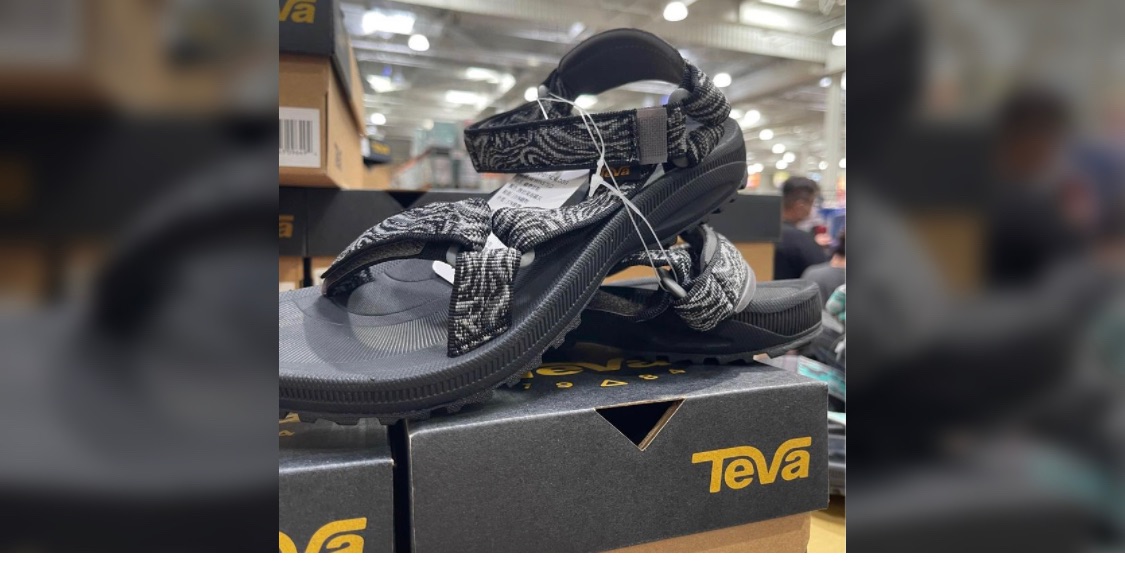 TEVA男機能運動涼鞋