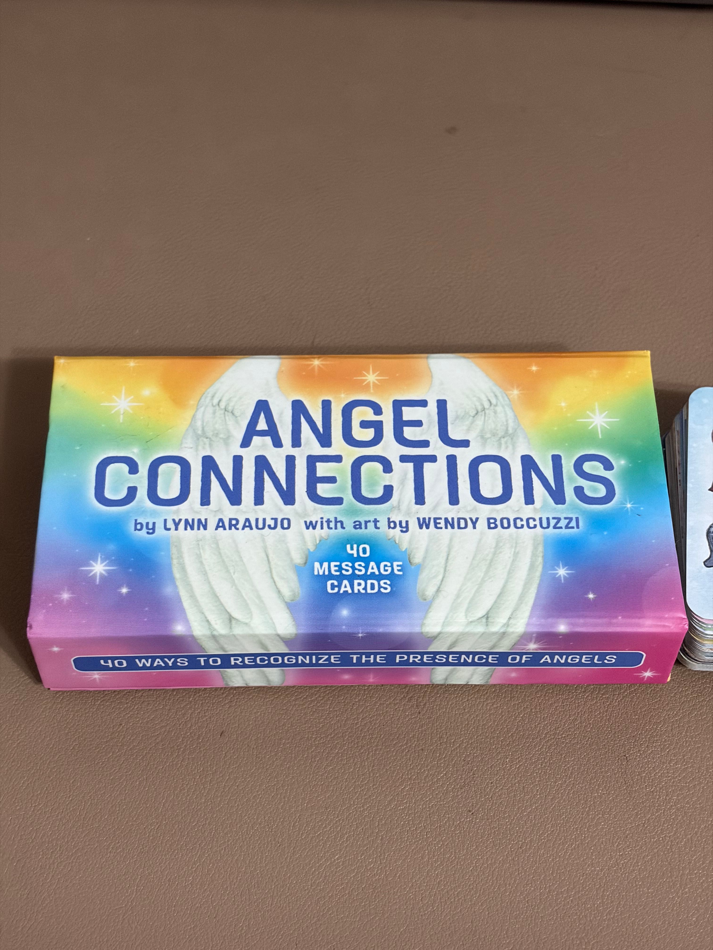 近全新，正版【Angel Connections 天使連結卡 天使數字 天使寄語：40張訊息】