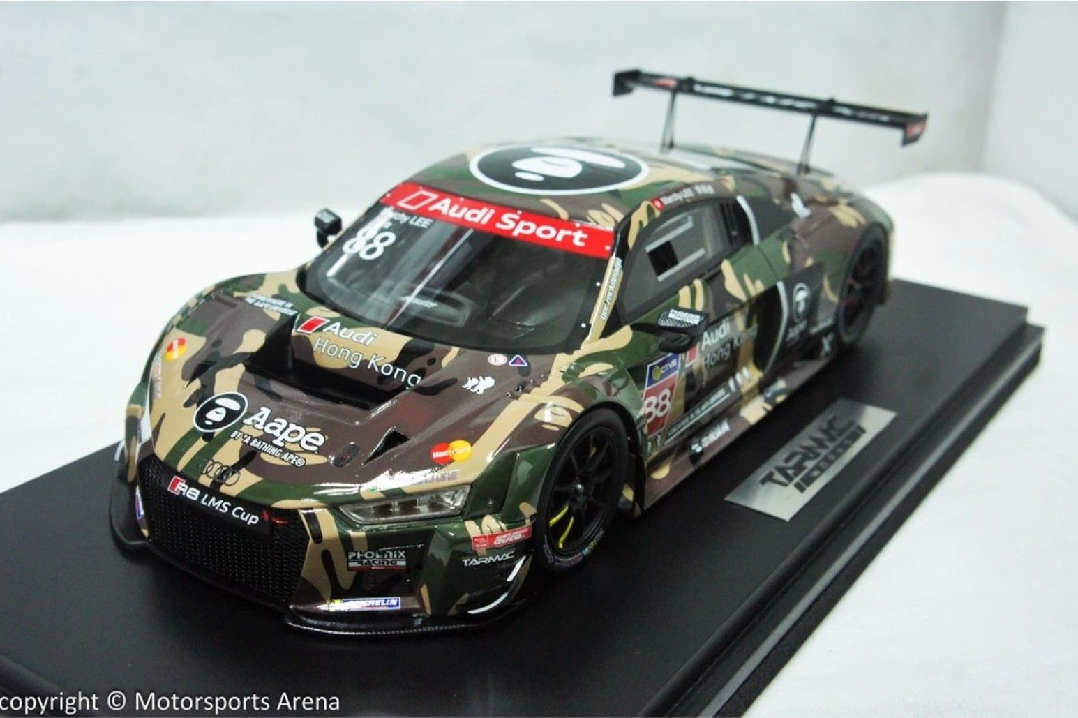 1:18 Tarmac Audi R8 LMS #88 Aape Taiwan 2016 李英健
