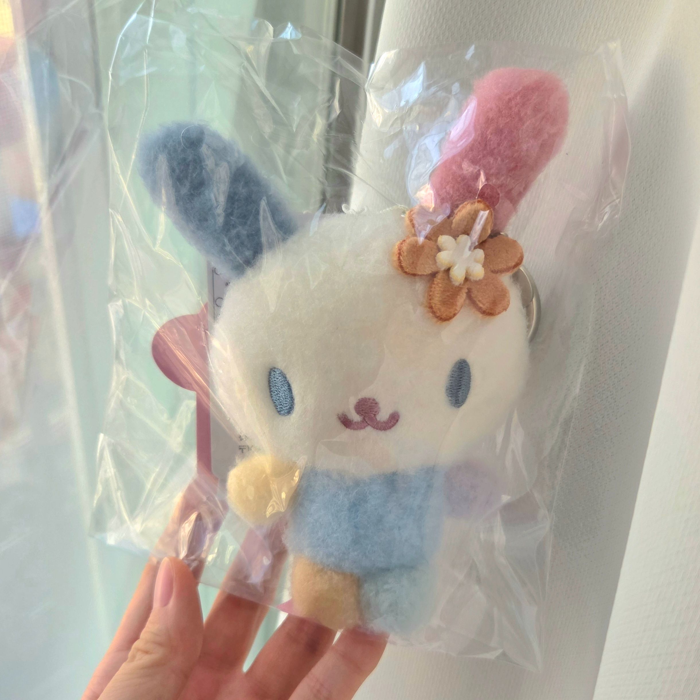 SANRIO HOUSE 淡色花小兔