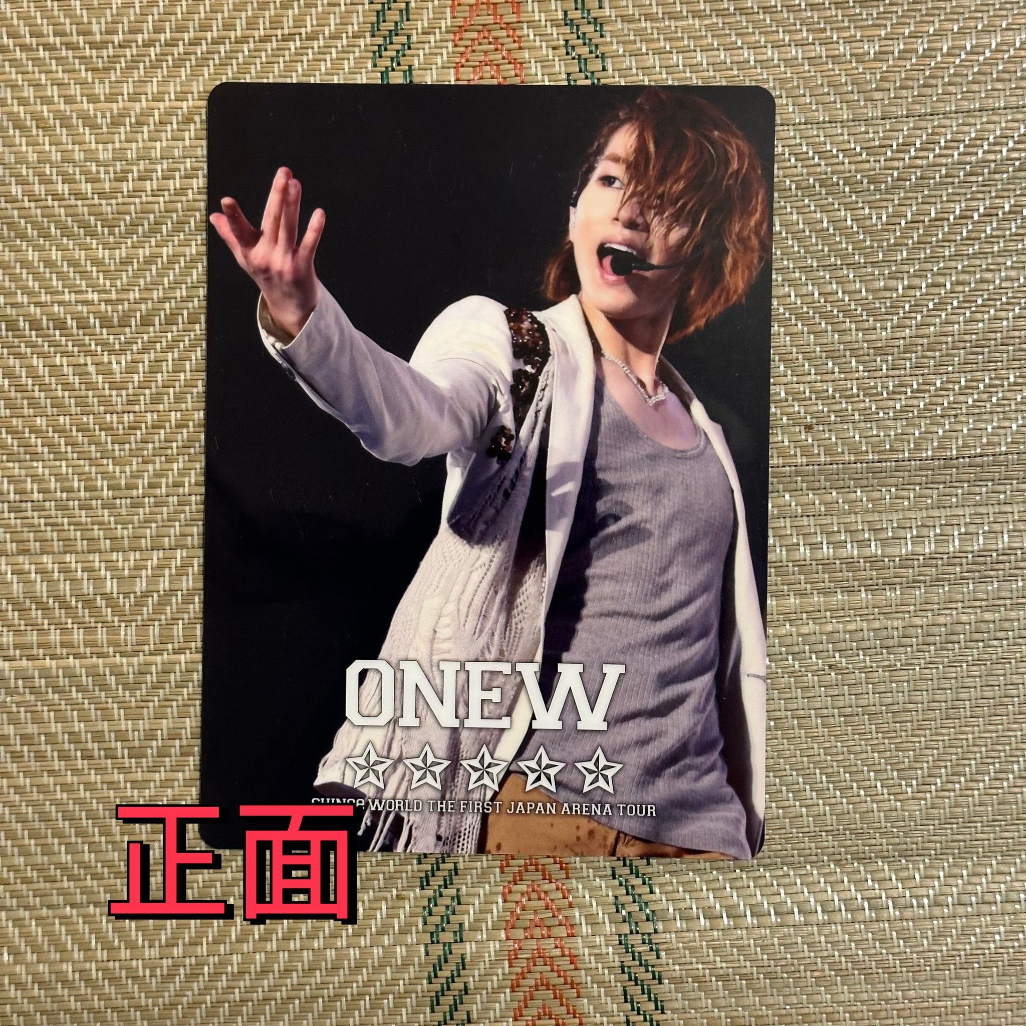 SHINee 溫流 日巡DVD 墊板