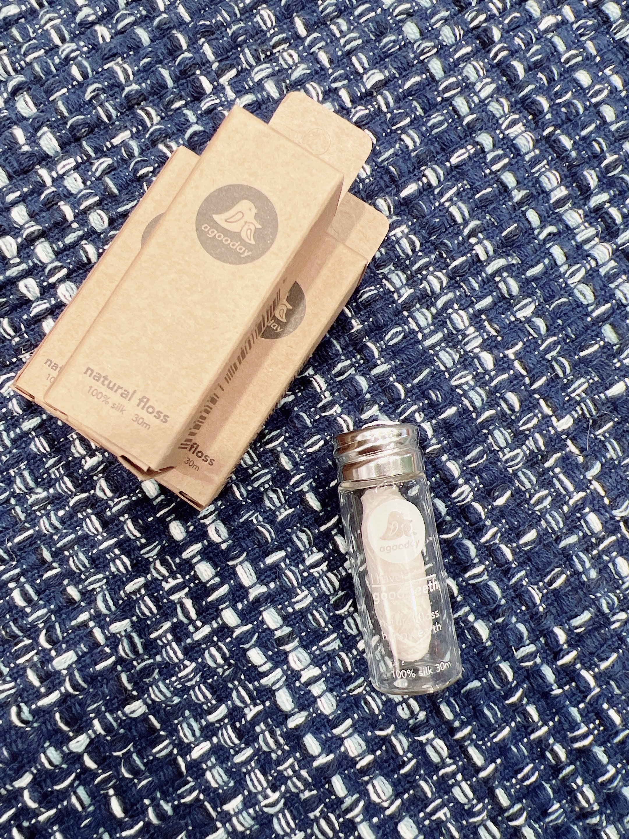 可自然分解的蠶絲牙線