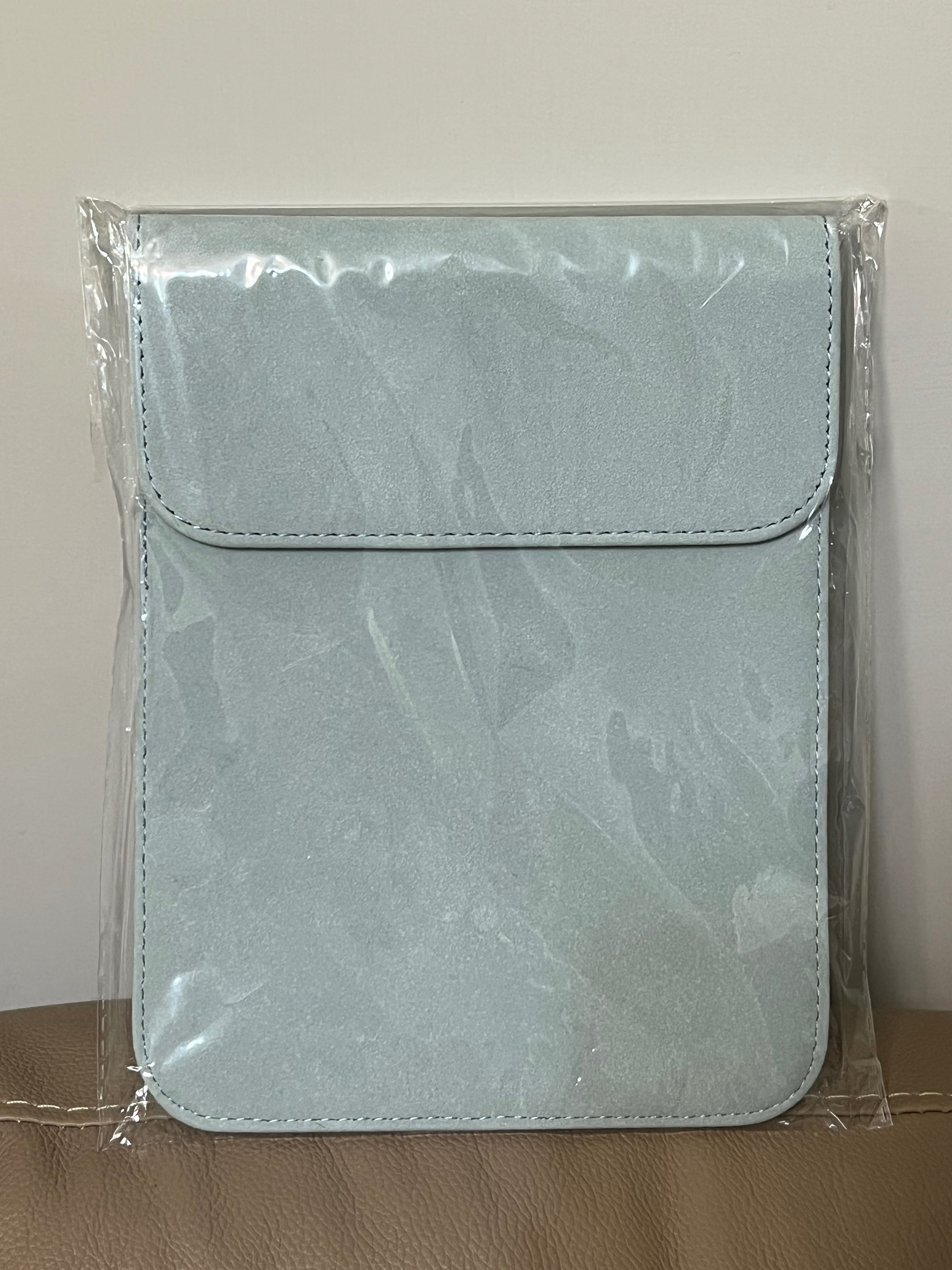 6吋-6.8吋閱讀器可使用的收納套