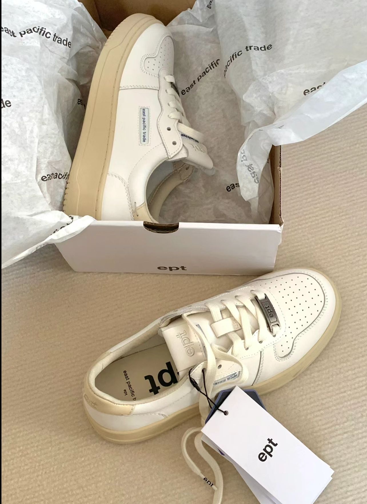 全新 ept court （off white） 27.5cm 打6折