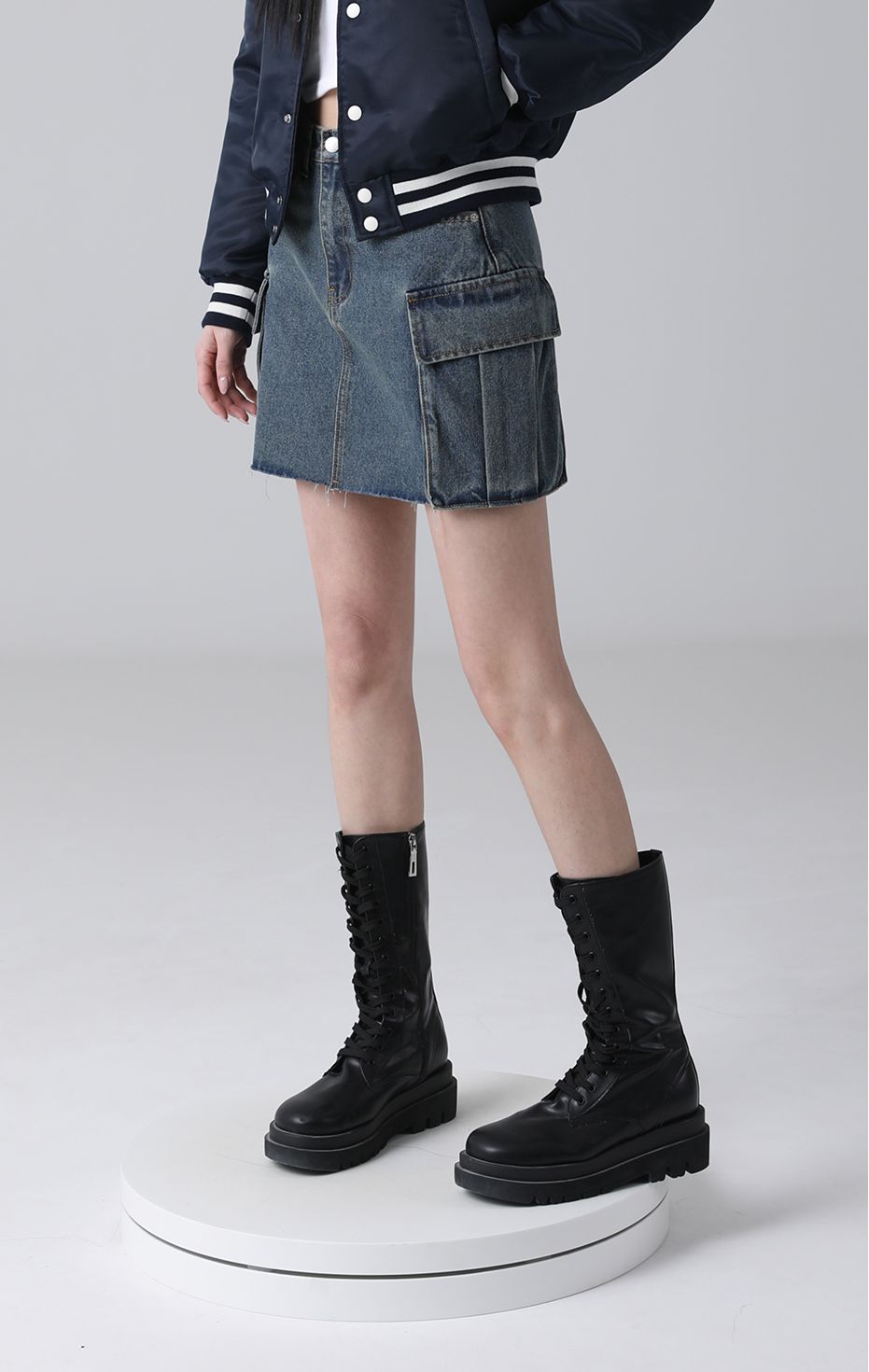 AVANDRESS Les Cargo Denim Mini Skirt