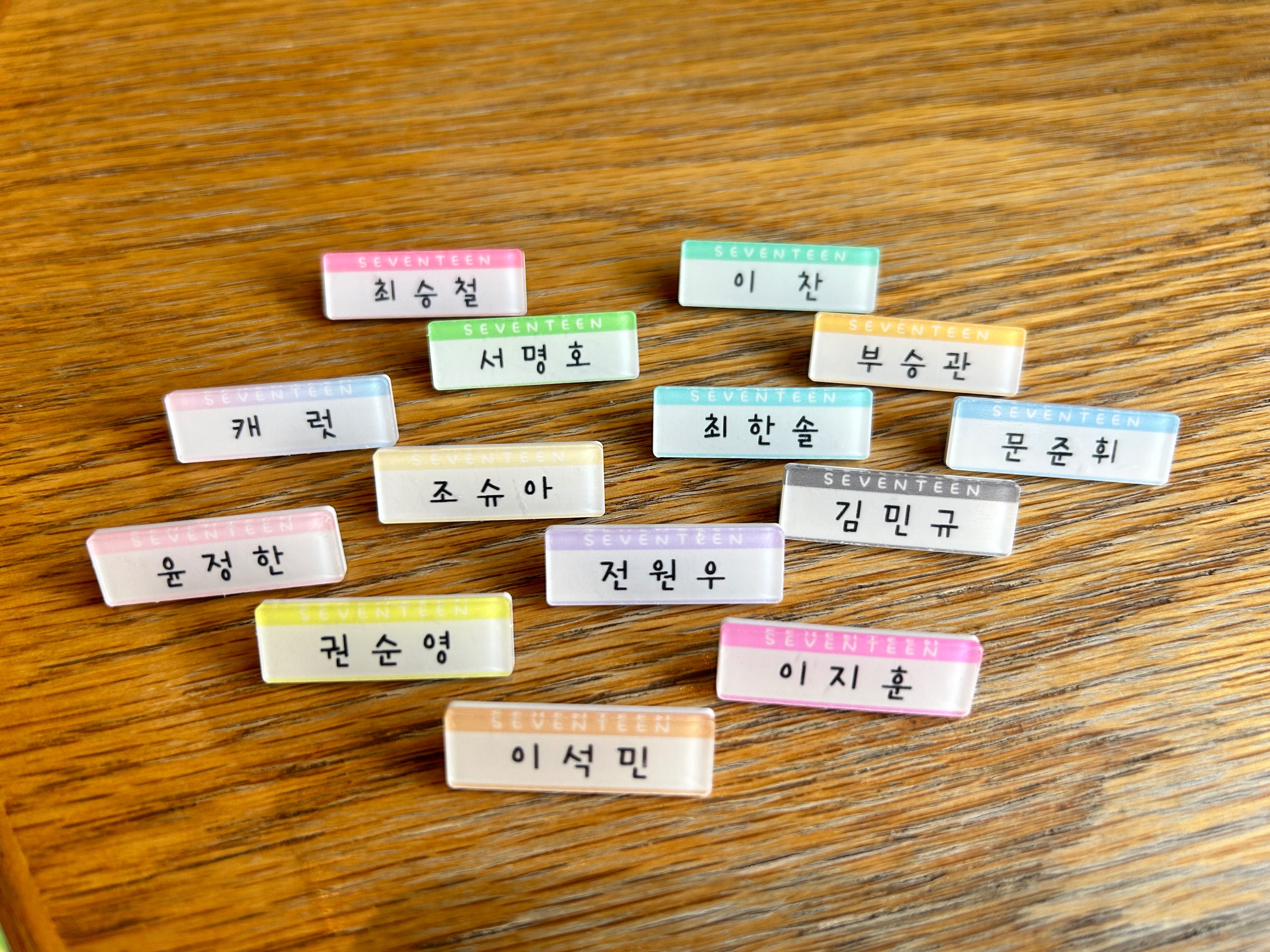 세븐틴 유치원 迷你姓名牌