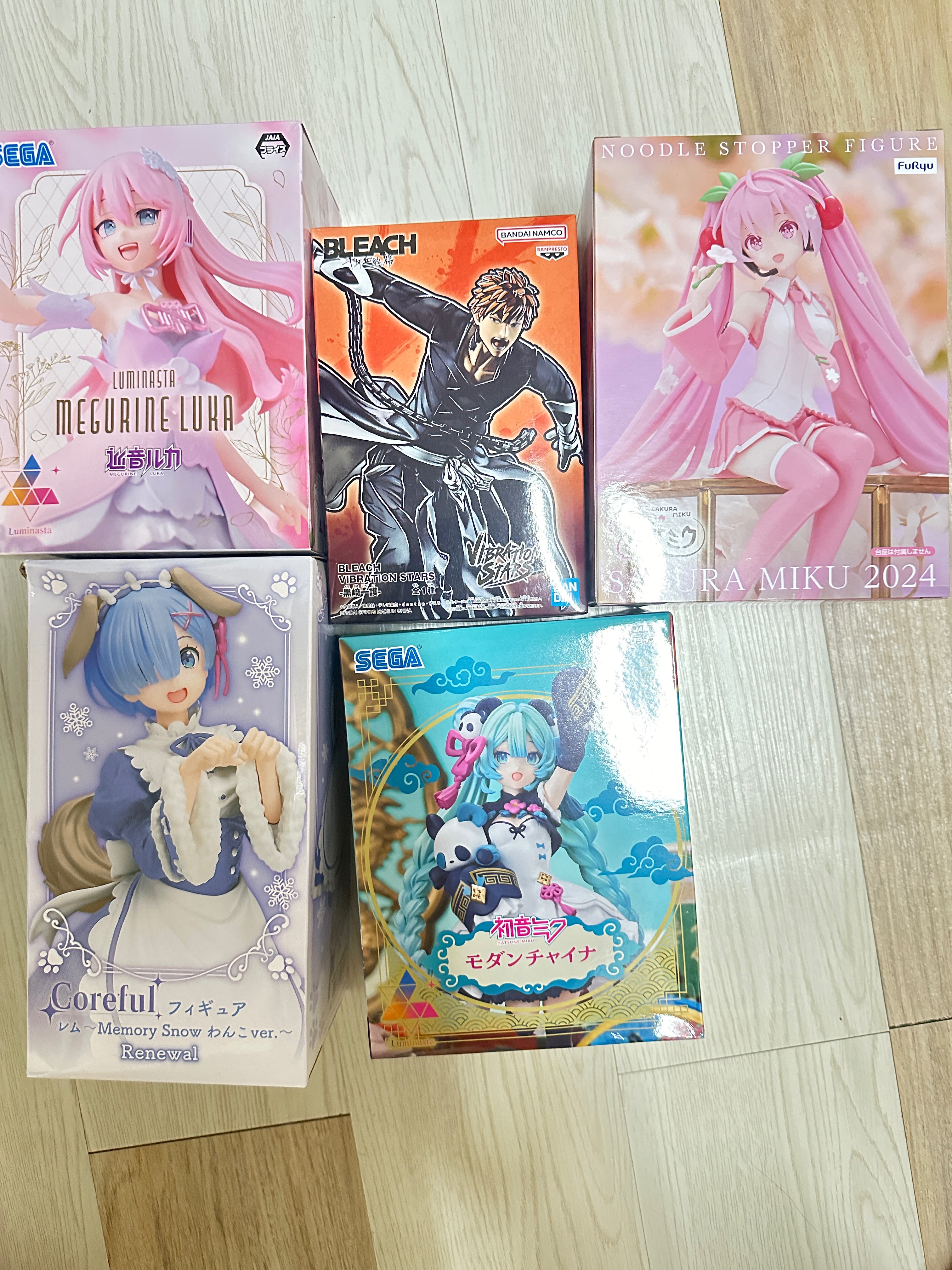 日本正版景品公仔 死神黑崎一護 巡音 櫻初音 來自從零的異世界 雷姆 初音未來 動漫公仔