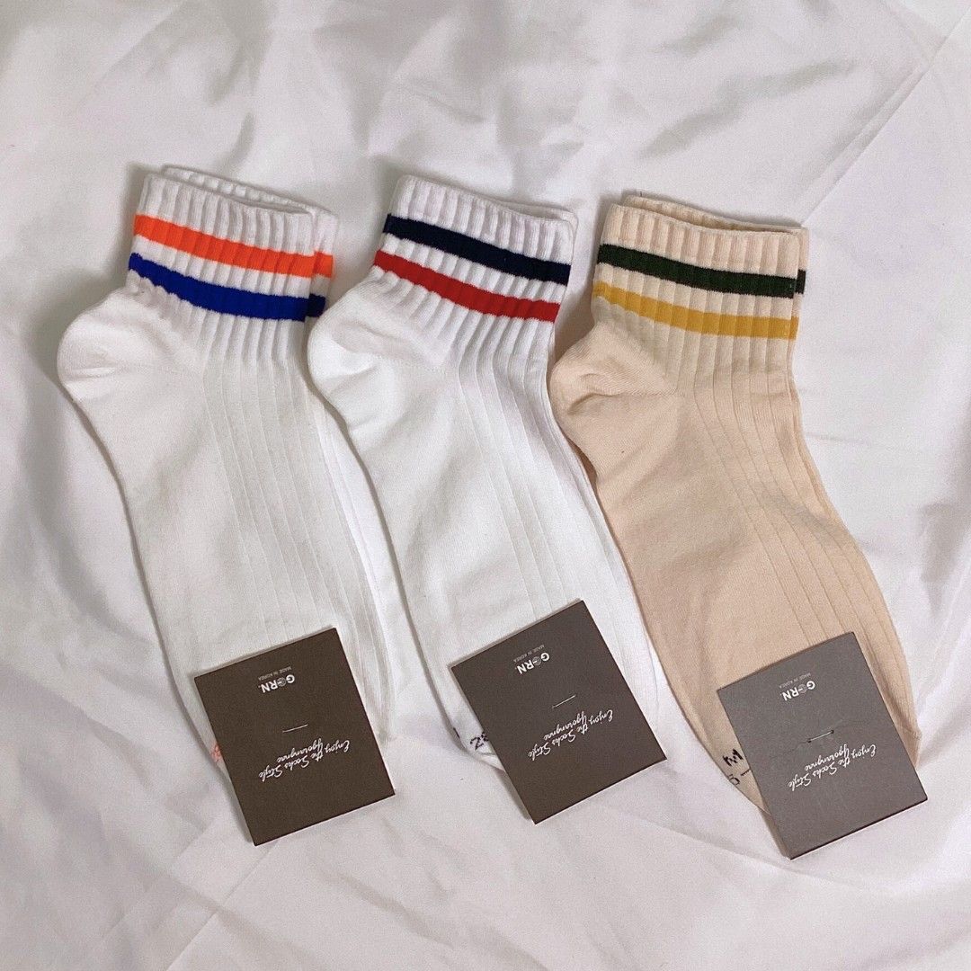男款撞色雙線短筒襪