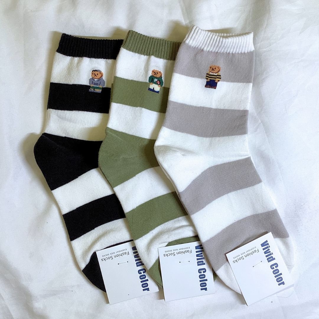 條紋熊熊中筒襪